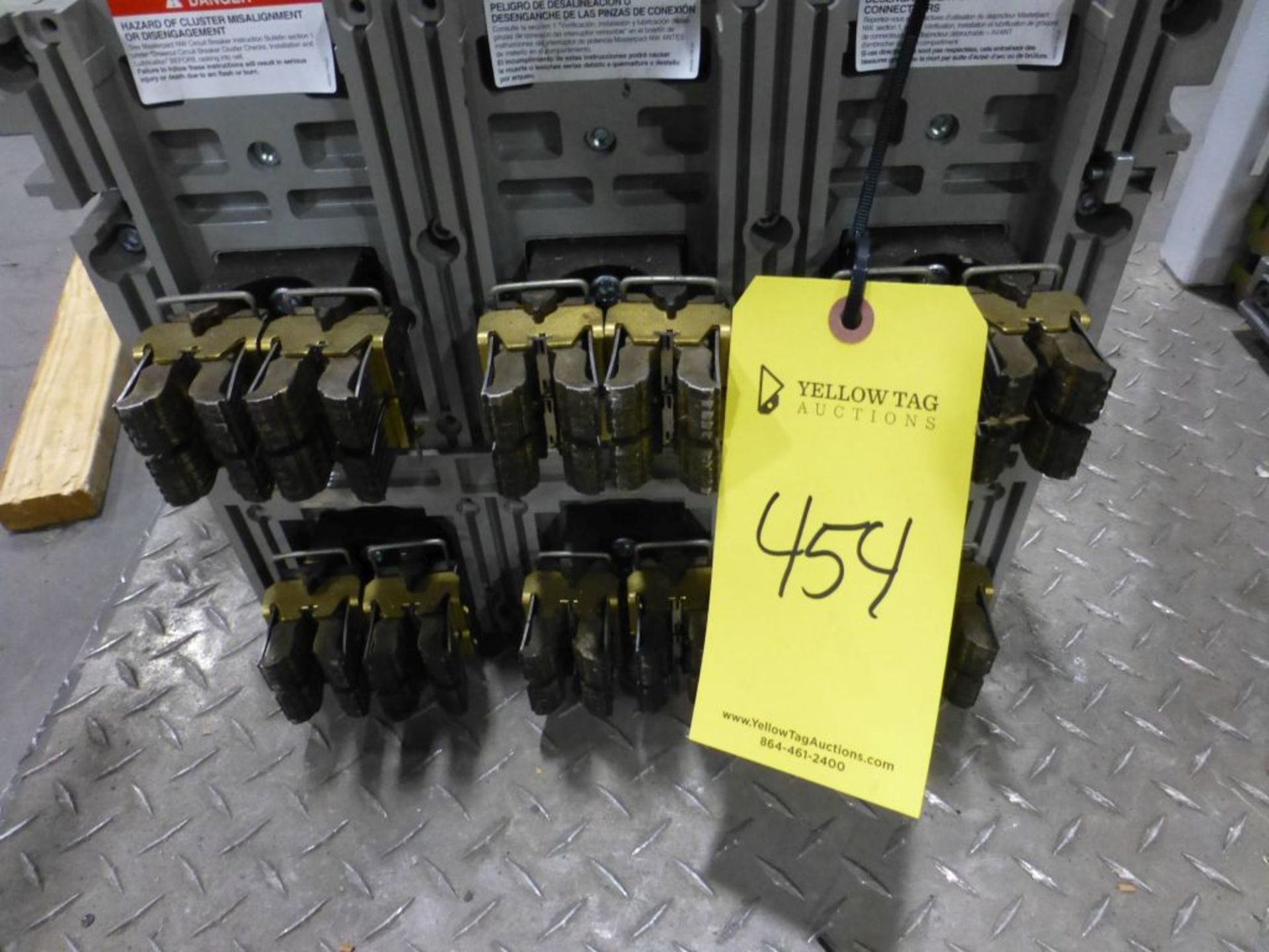 Masterpact Circuit Breaker | Cat No. WL3FFR31A9SFFFXCXA; 2000A; 600V; 3P; New, Unused Spares - Image 3 of 7