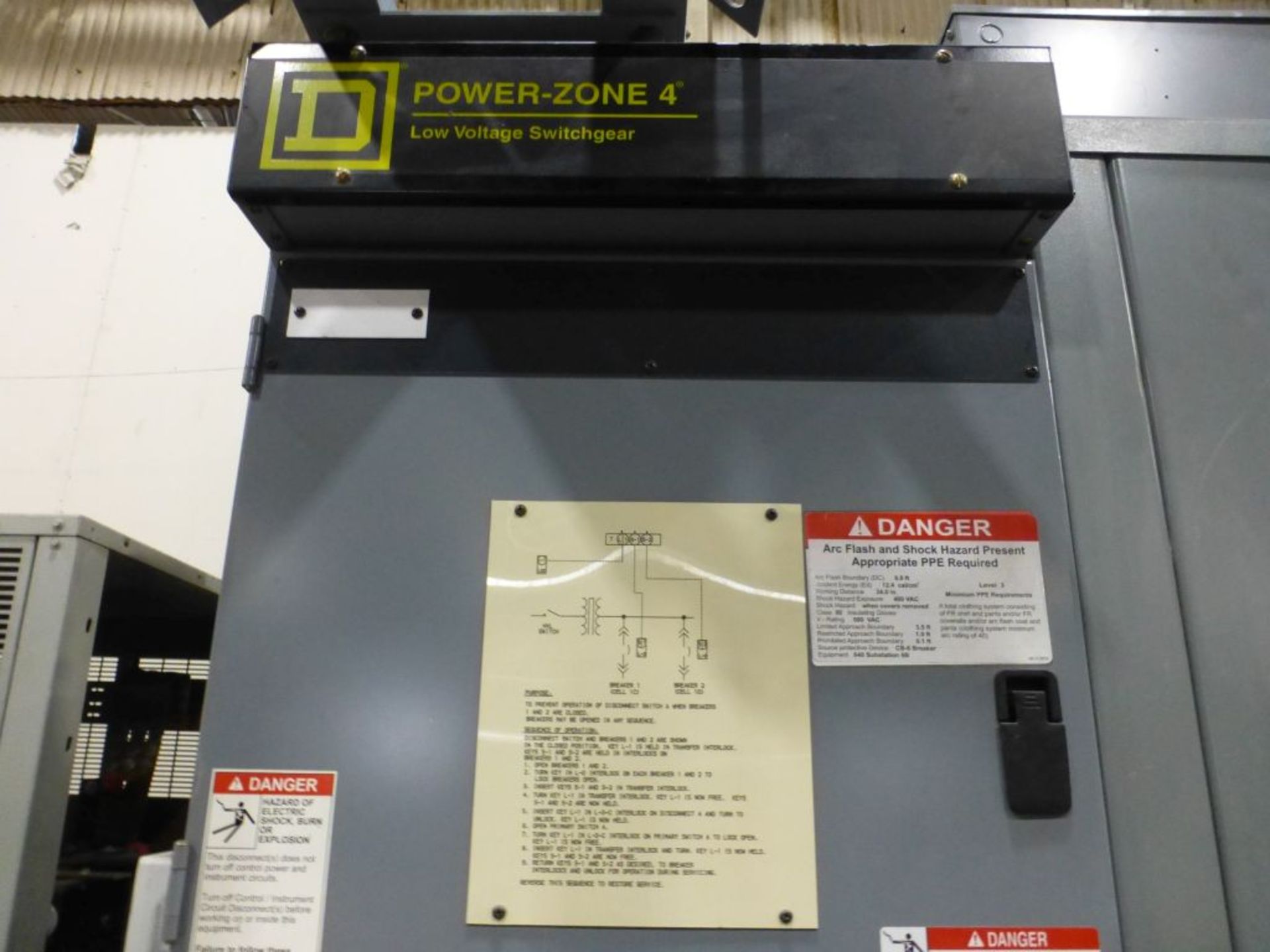 Square D Power Zone 4 Low Voltage Switchgear | Includes:; Square D Power Logic Circuit Monitor; ( - Image 4 of 48