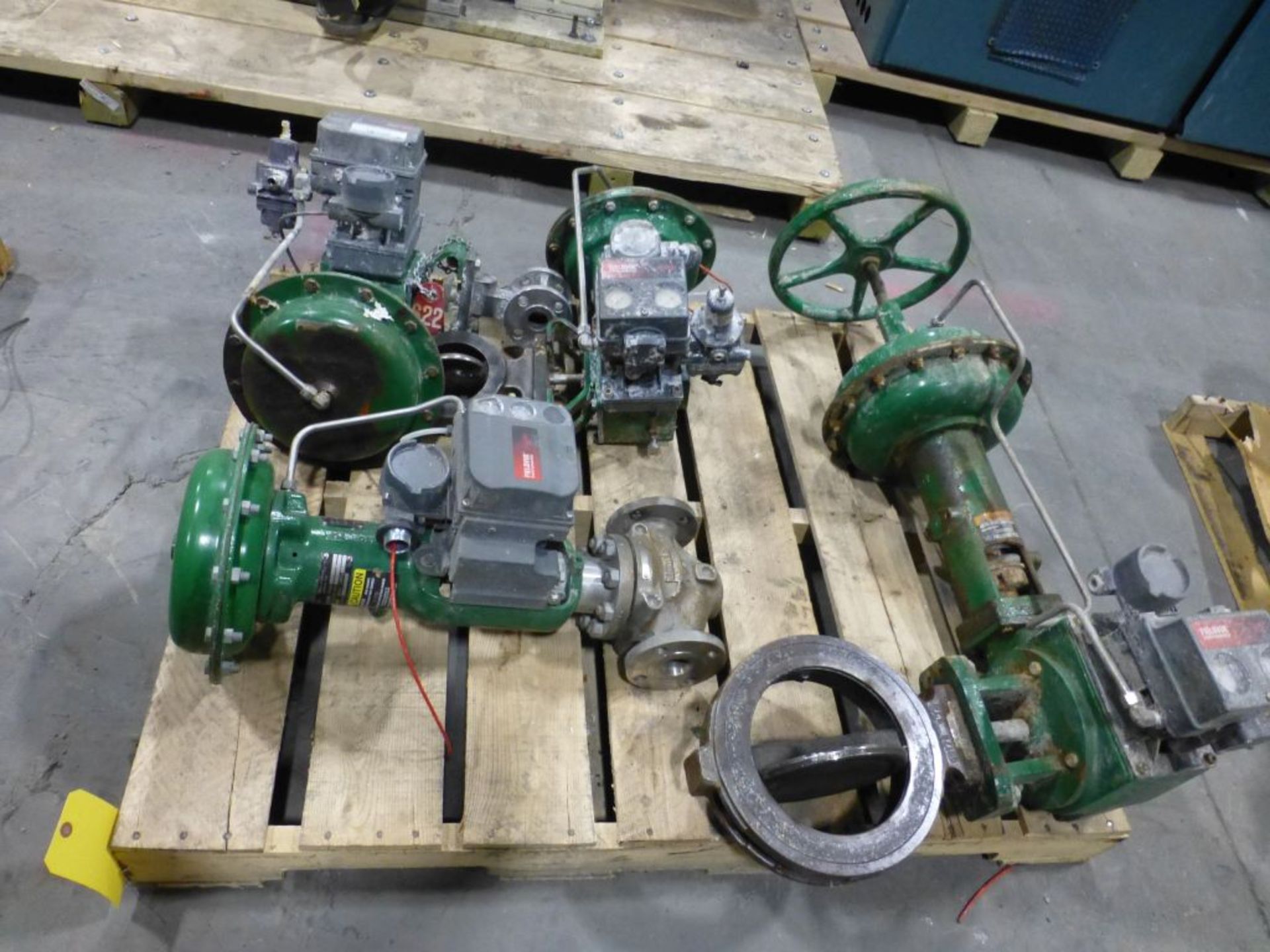 Lot of Assorted Fisher Valves - Image 2 of 29