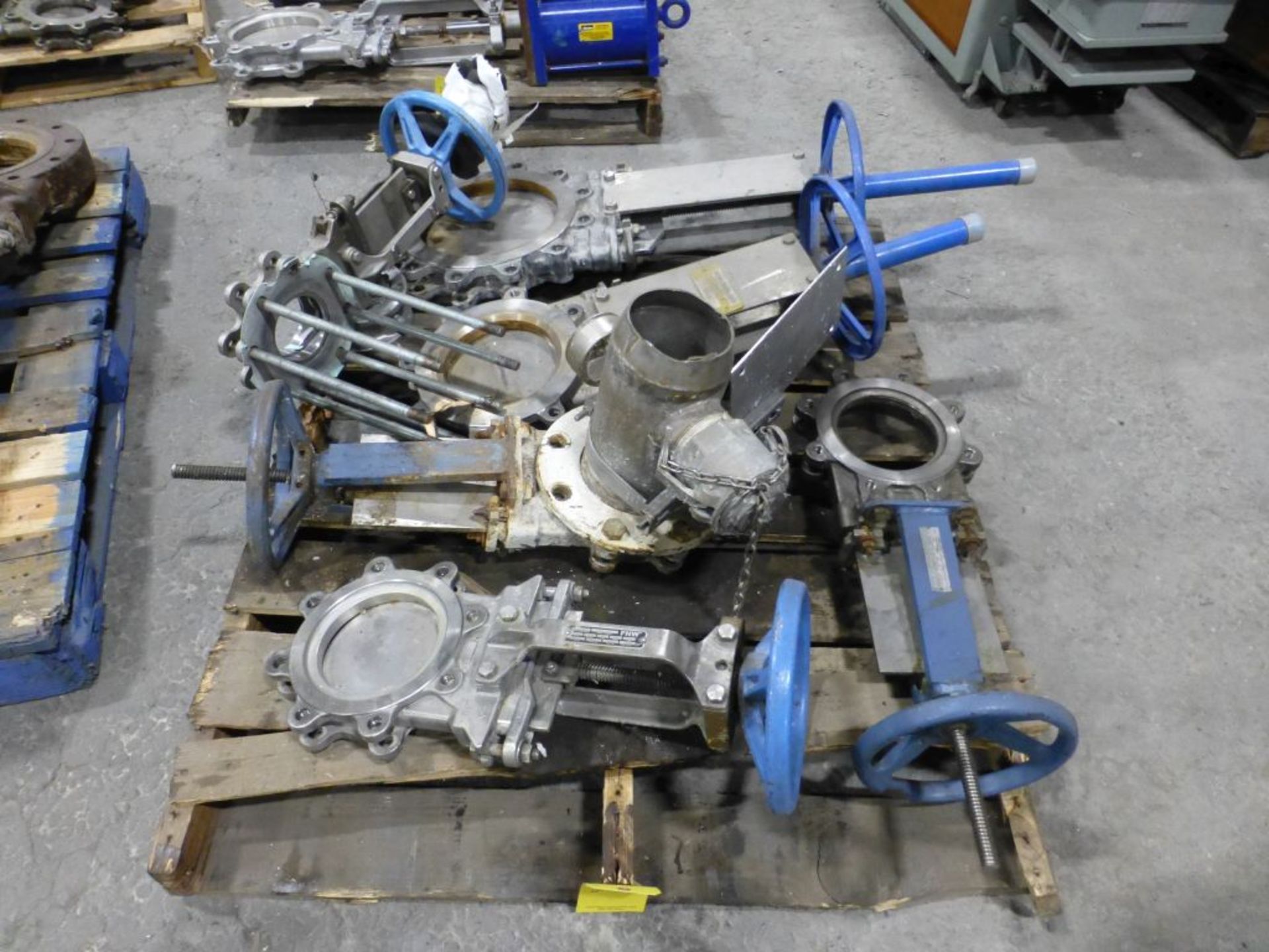 Lot of Assorted Knife Gate Valves