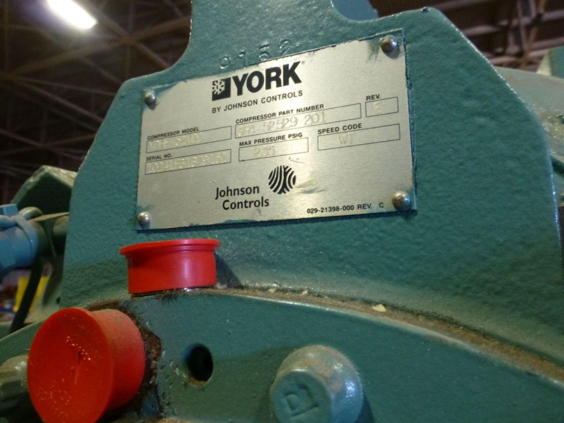 York by Johnson Controls Max E Centrifugal Chiller | Unit Model No. YKE4QQ7-CPG; 550 Ton; Mfg: 2013; - Image 22 of 24