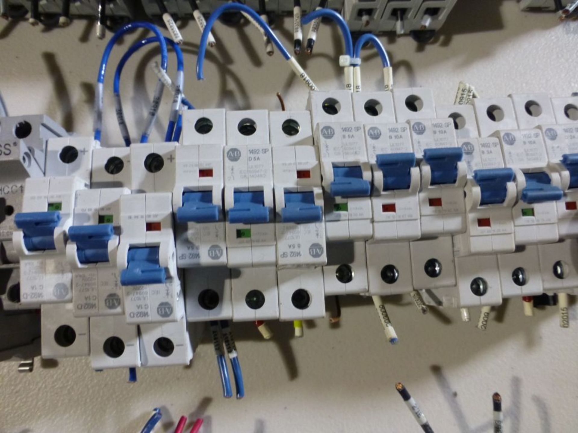 Lot of Assorted Components | Includes:; MBC; Terminal Blocks; Fuse Holder; Brands Include:; Bussman; - Image 6 of 8