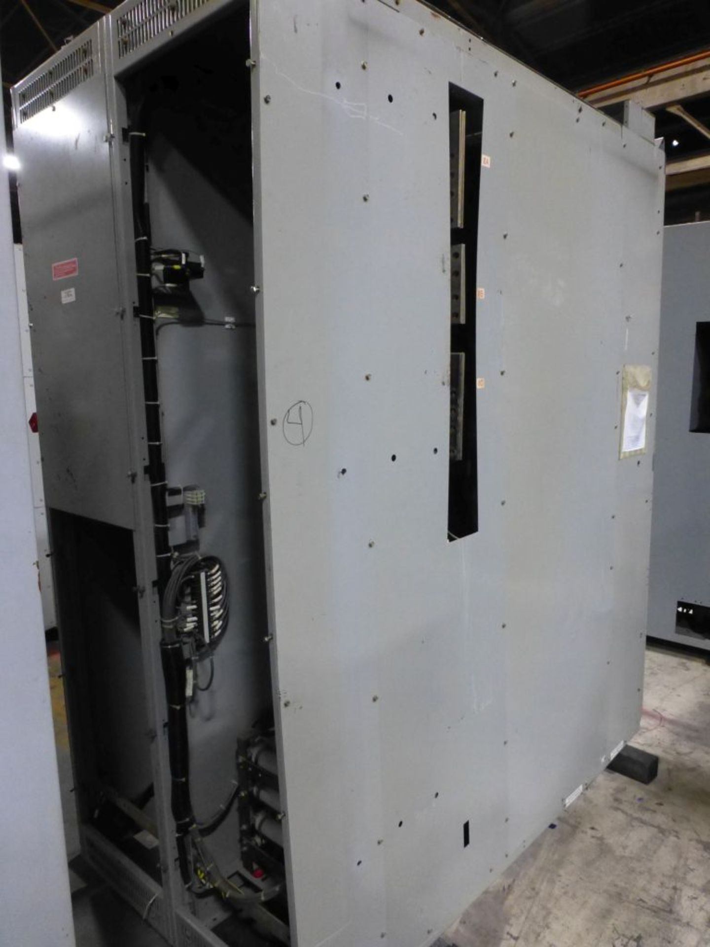 Cutler Hammer Westinghouse DS II Metal Enclosed LV Switchgear | 480V; Main Bus: 5000; Includes:; (1) - Image 2 of 34