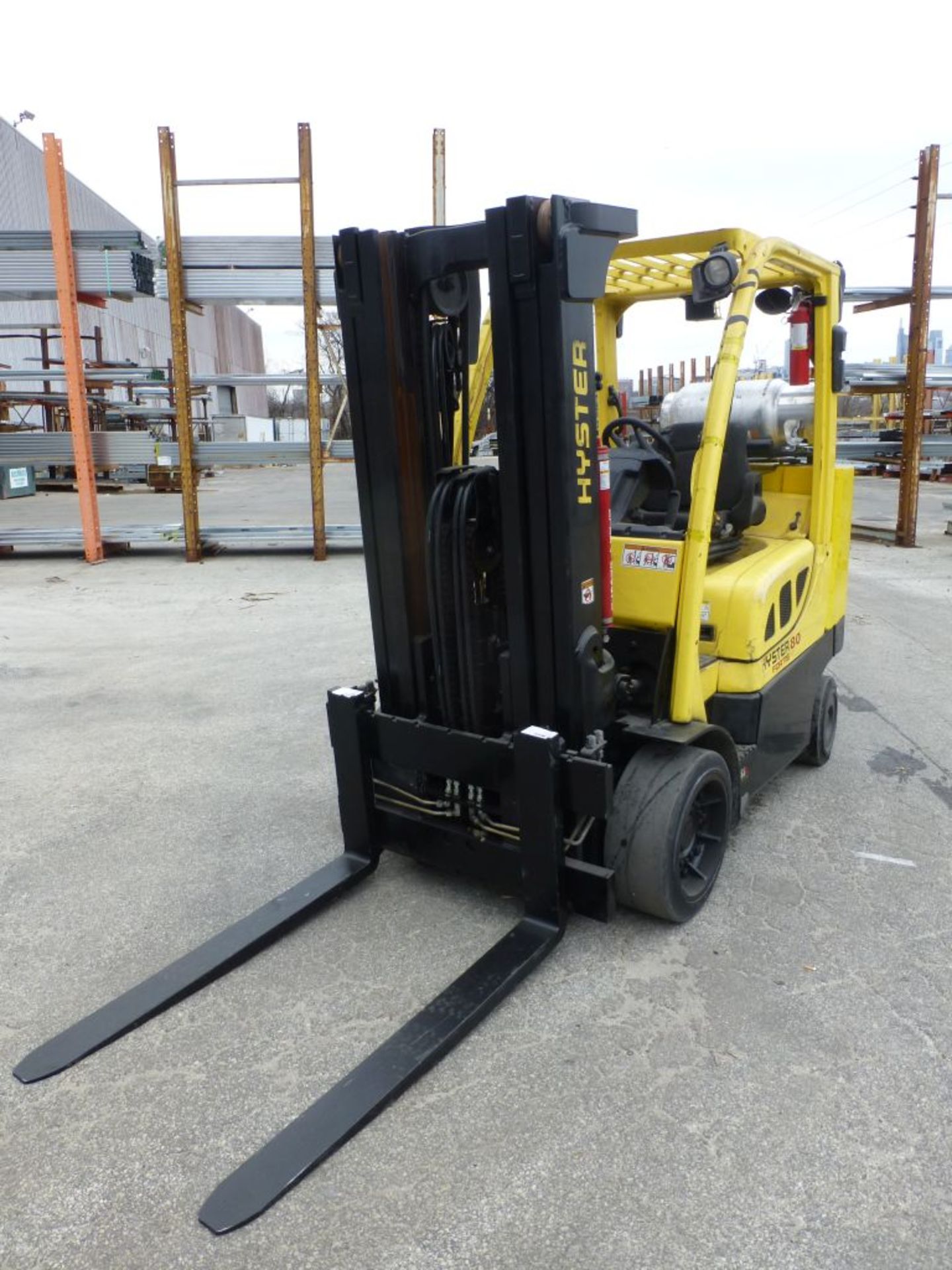 Hyster 8,000 lb Forklift | Model No. S80F-T-BCS; Serial No. H004V02375L; Mfg: 2013; Weight: 16,420