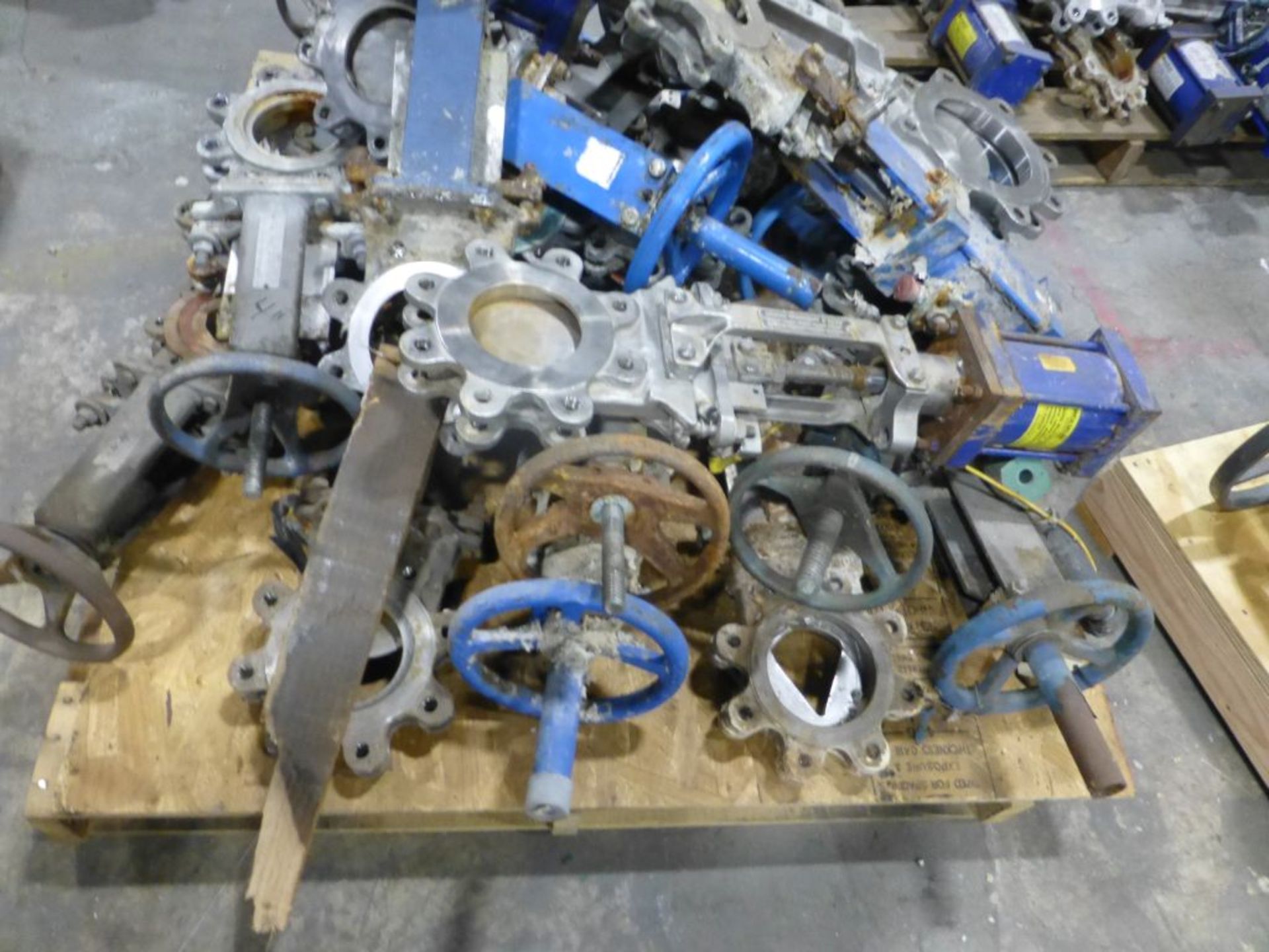 Lot of Assorted Knife Gate Valves - Image 4 of 5