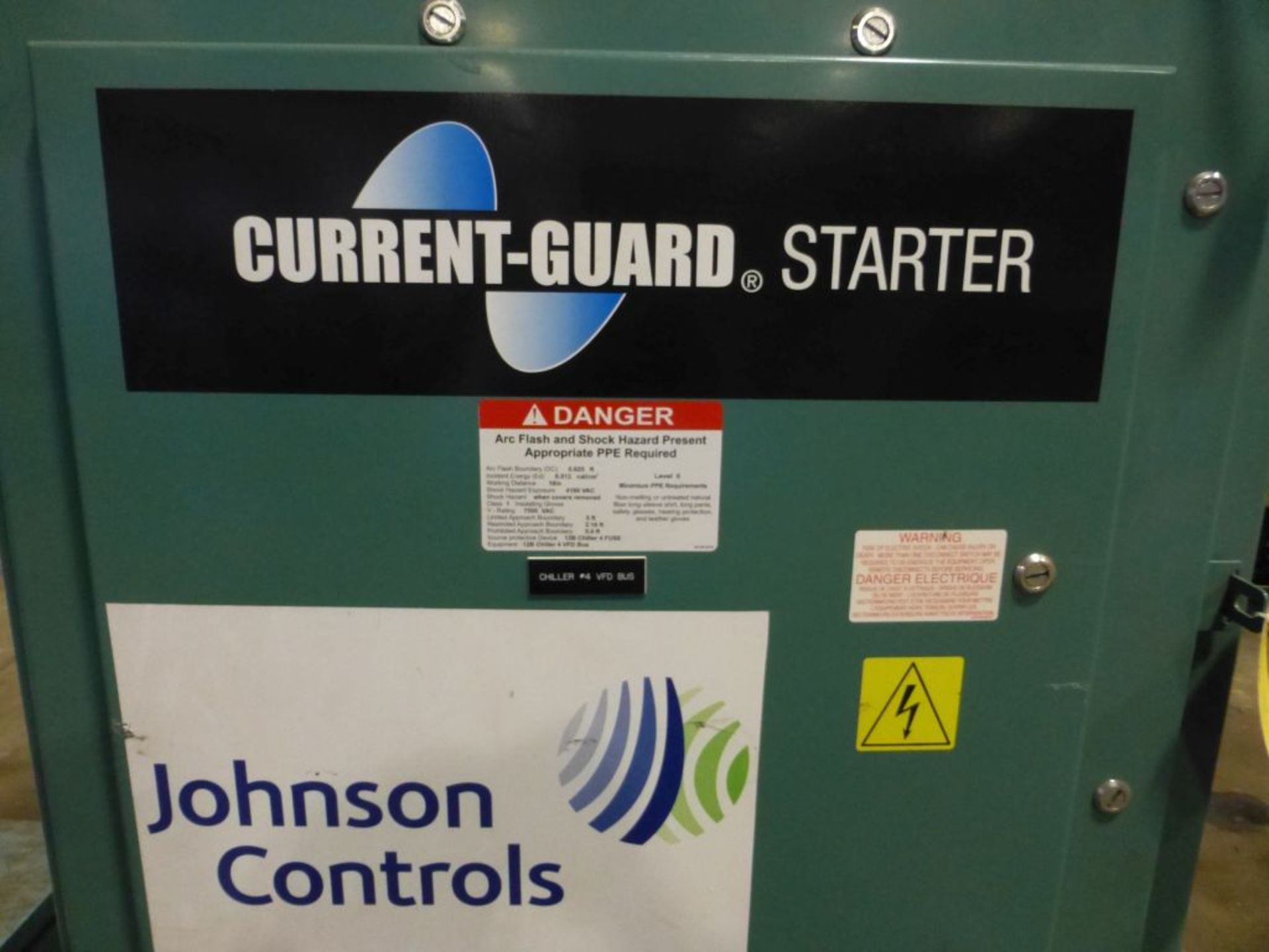 York by Johnson Controls Max E Centrifugal Chiller | Unit Model No. YKE4QQ7-CPG; 550 Ton; Mfg: 2013; - Image 15 of 24