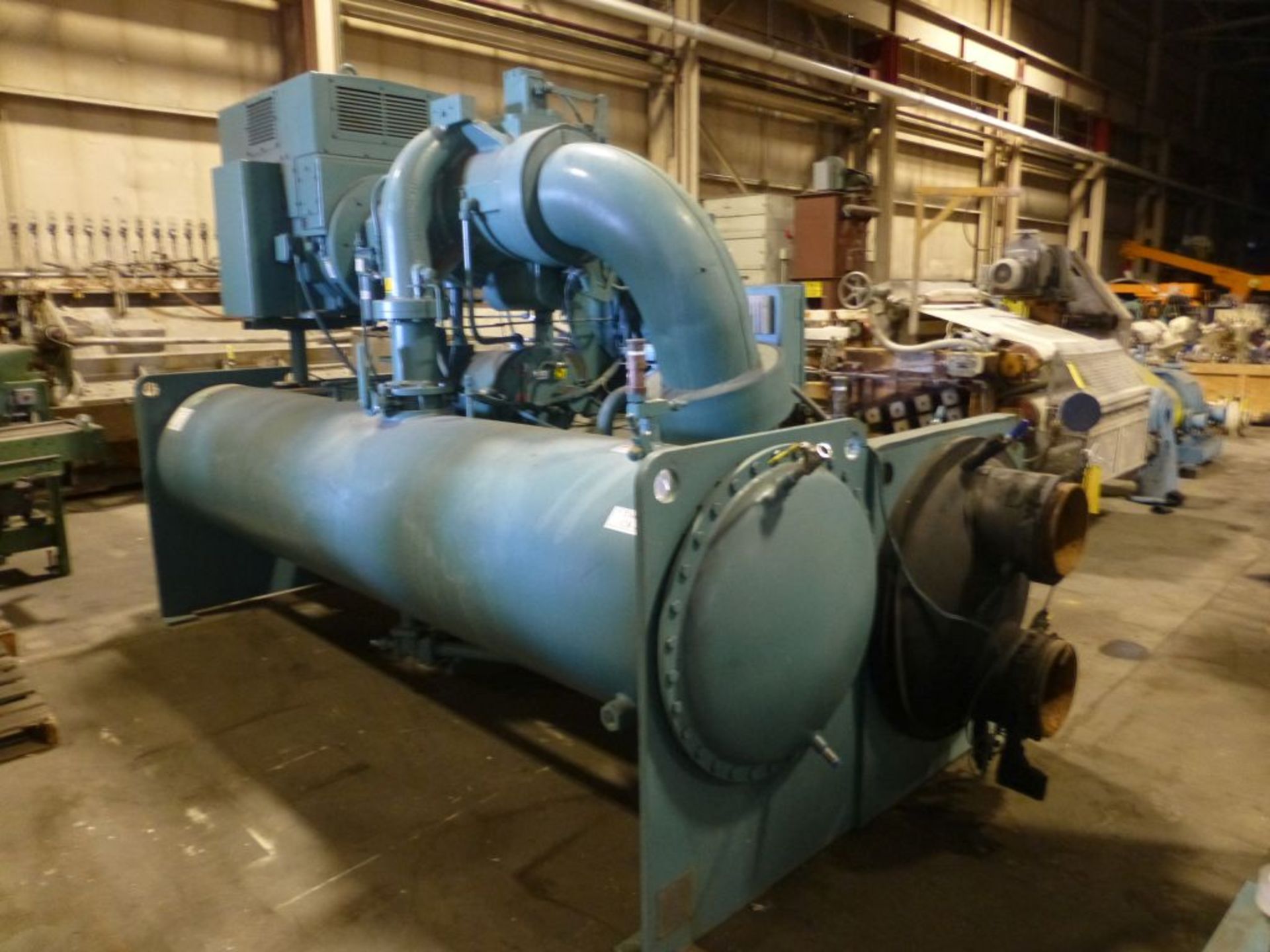 York by Johnson Controls Max E Centrifugal Chiller | Unit Model No. YKE4QQ7-CPG; 550 Ton; Mfg: 2013; - Image 3 of 24