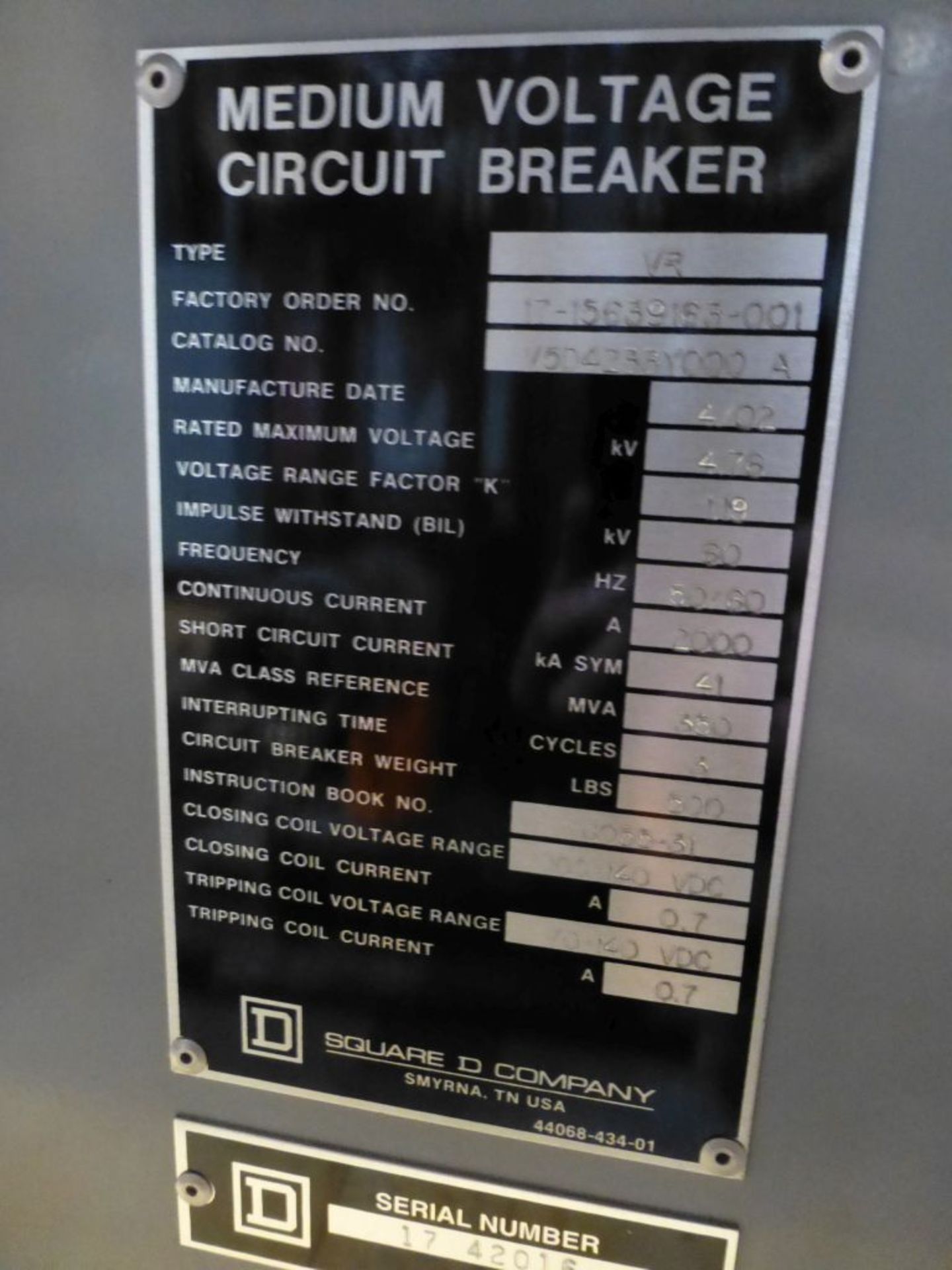 Square D Medium Voltage Circuit Breaker | Cat No. V5D4233Y000A; Type: VP; 100-140V; Continuous - Image 7 of 7