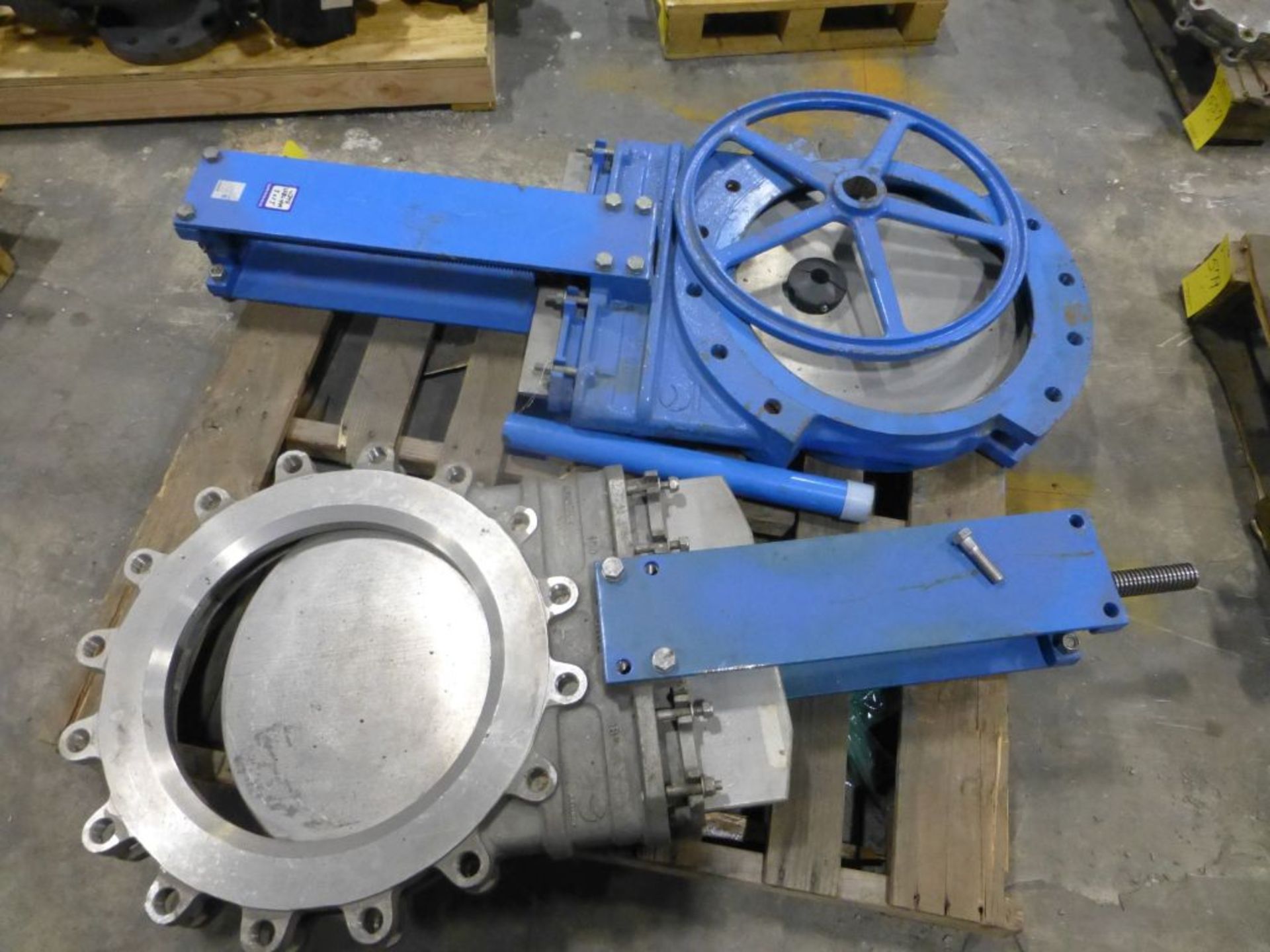 Lot of (2) 18" Knife Gate Valves | New, Unused Spare - Image 2 of 9