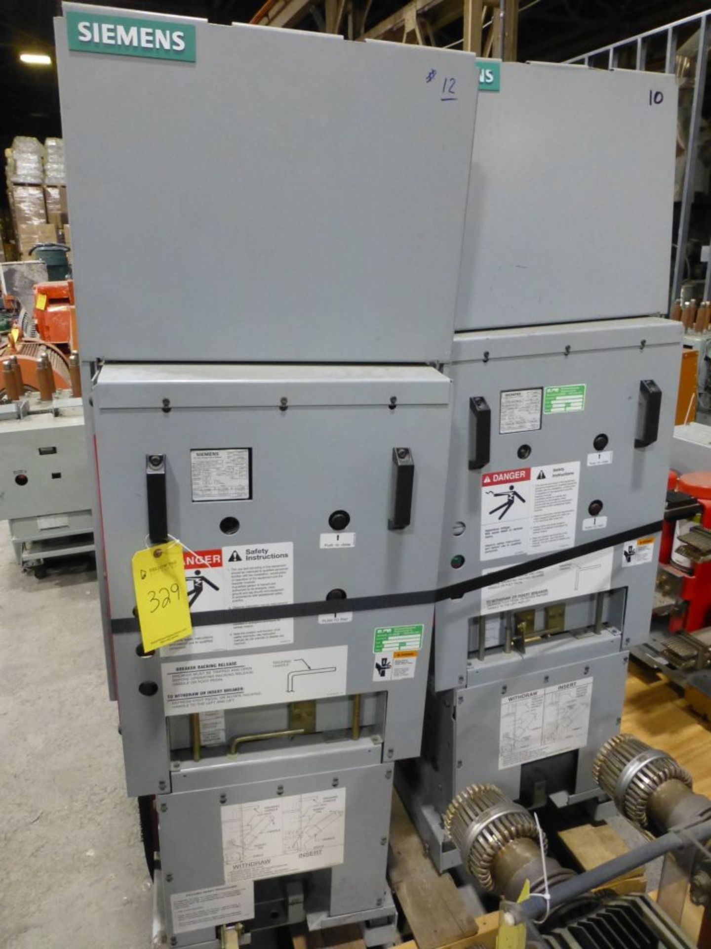 Lot of (2) Siemens AC High Voltage Circuit Breakers | Type: 5MSV-250B-1200-58; 1200V; 60 KV; 600