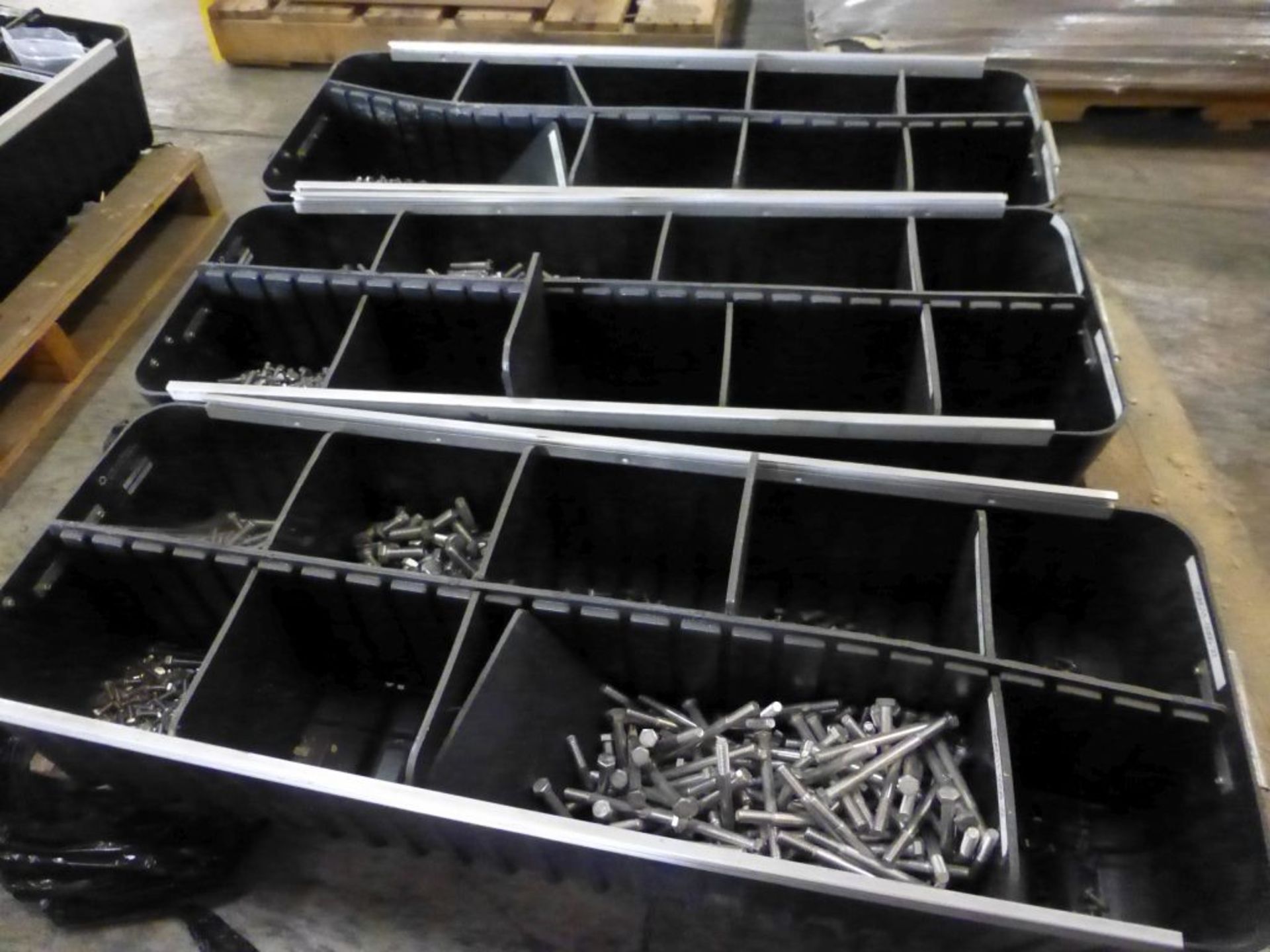 Lot of Assorted Bolts and Screws | Part No's. Include:; 1208C11-0350-27; 1208-C11-0350-22; 1208- - Image 4 of 8