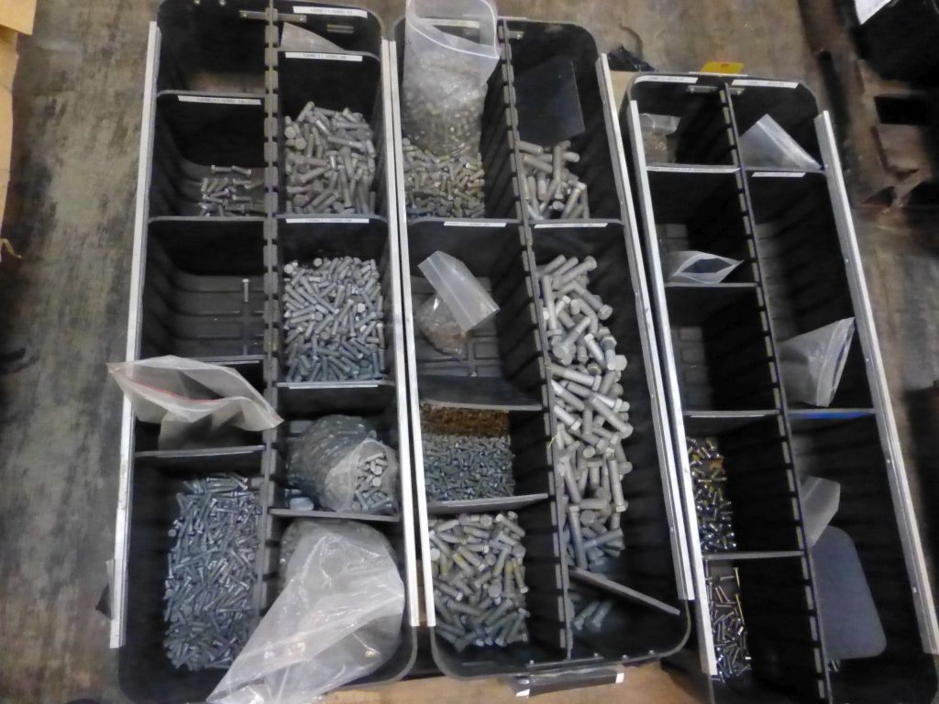 Lot of Assorted Bolts and Screws; Lot Loading Fee: $5 (Five Dollars) - Image 4 of 7