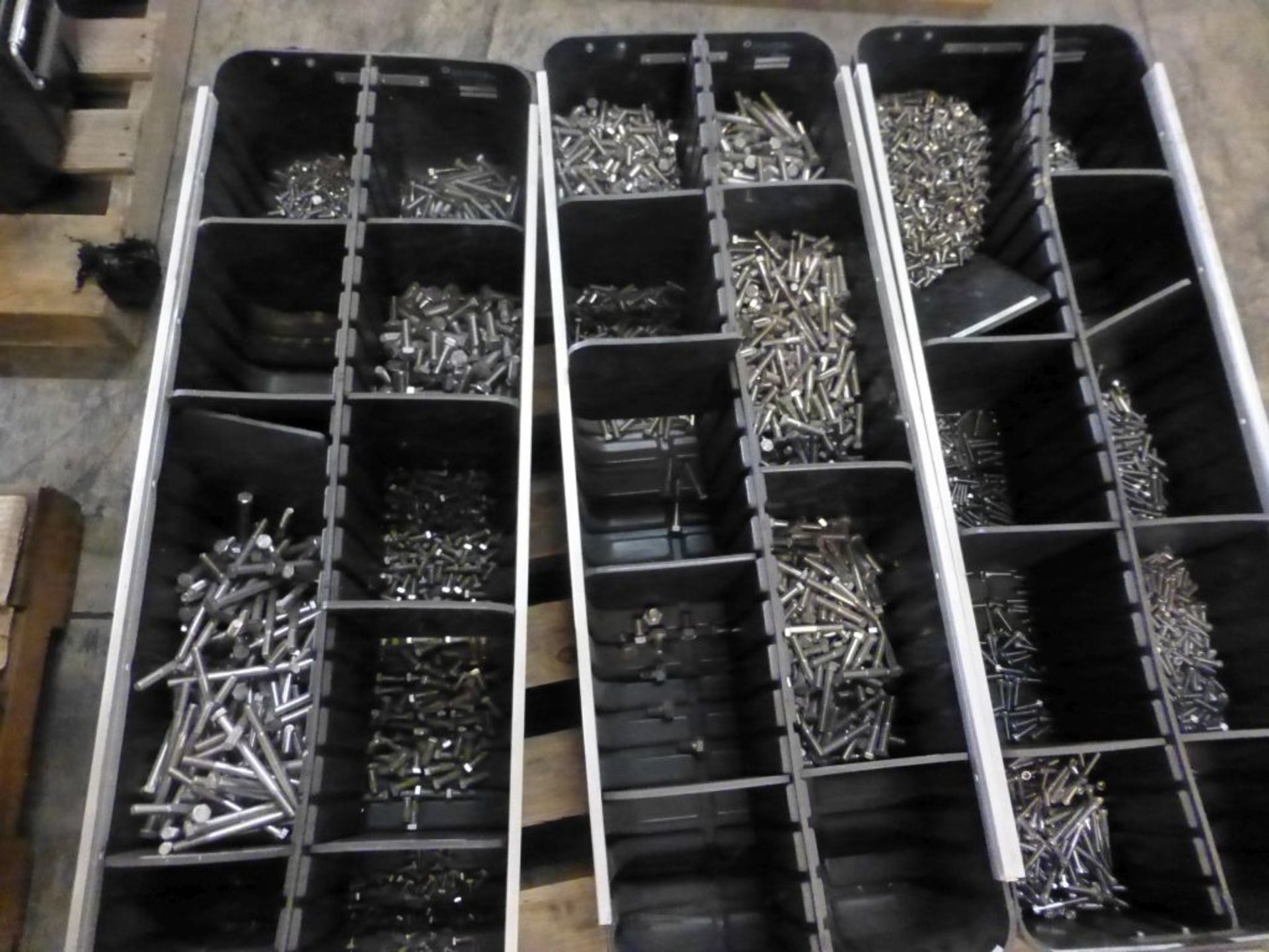 Lot of Assorted Bolts and Screws | Part No's. Include:; 1208C11-0350-27; 1208-C11-0350-22; 1208- - Image 5 of 8