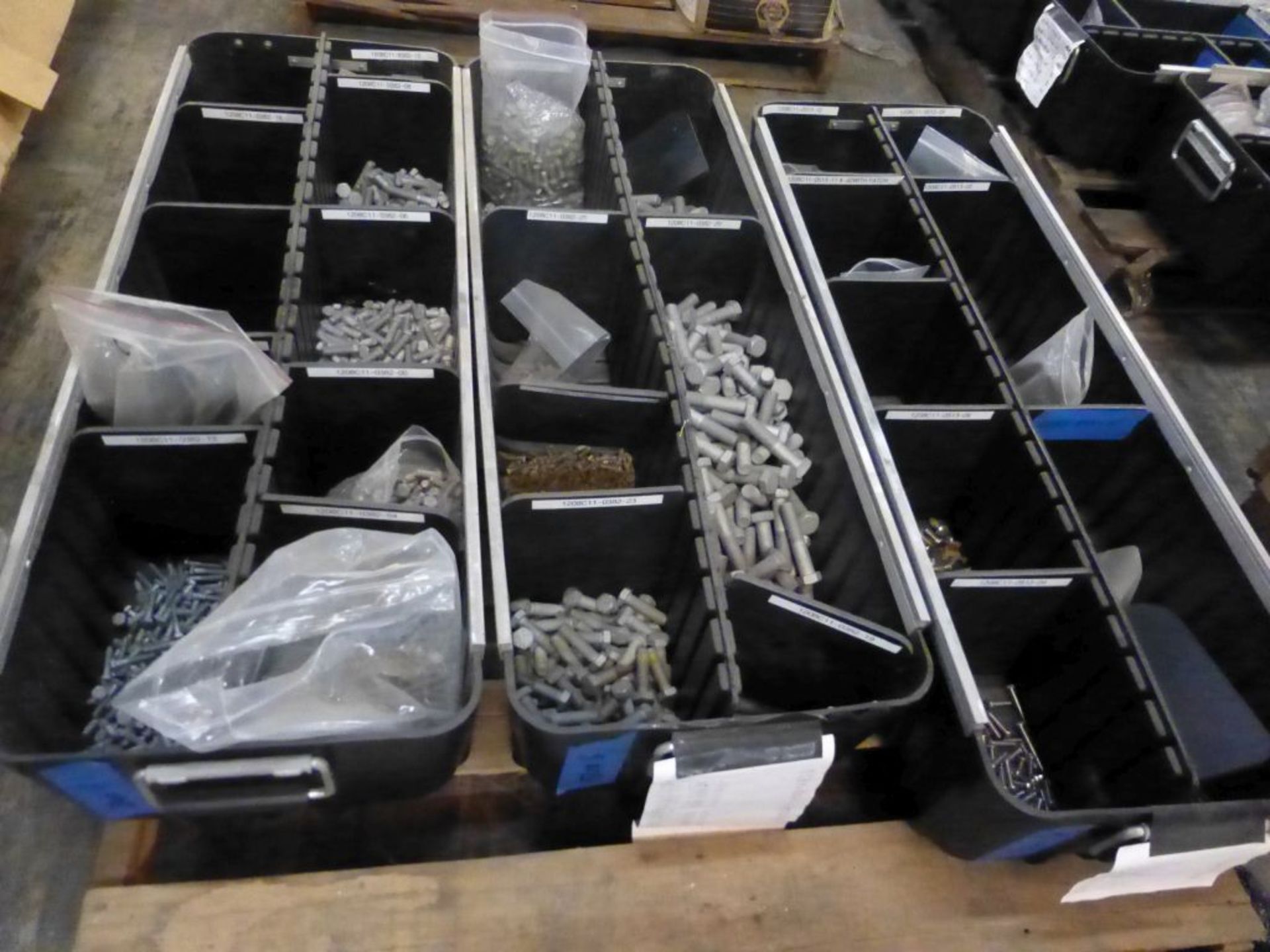 Lot of Assorted Bolts and Screws; Lot Loading Fee: $5 (Five Dollars) - Image 3 of 7