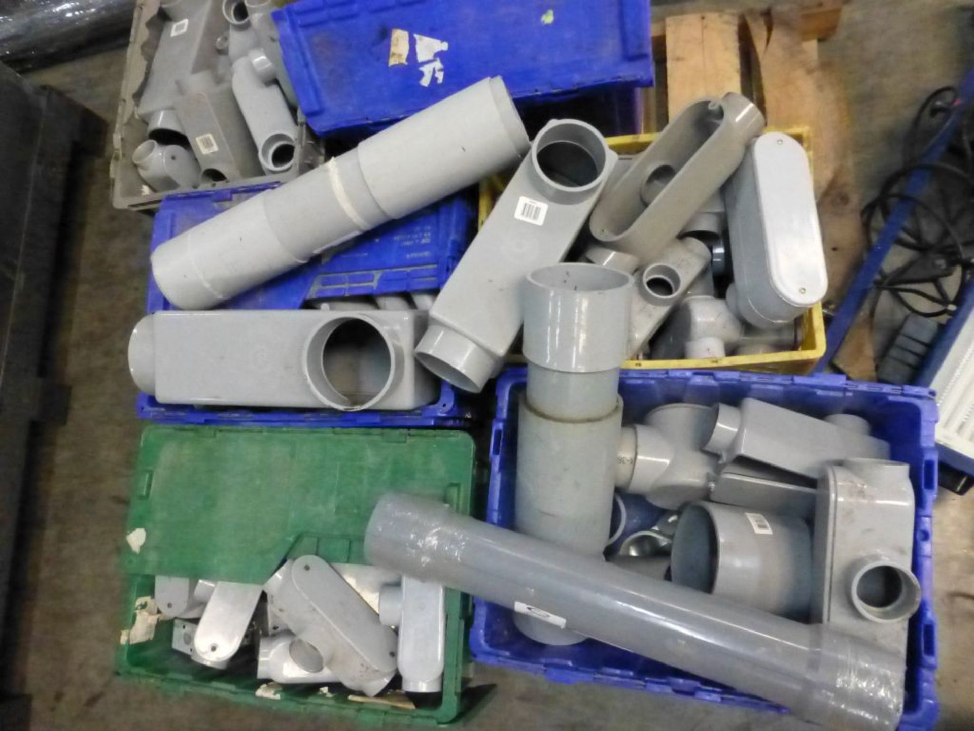 Lot of Assorted PVC Components | Brands Include:; Scepter; Carlum - Image 5 of 15