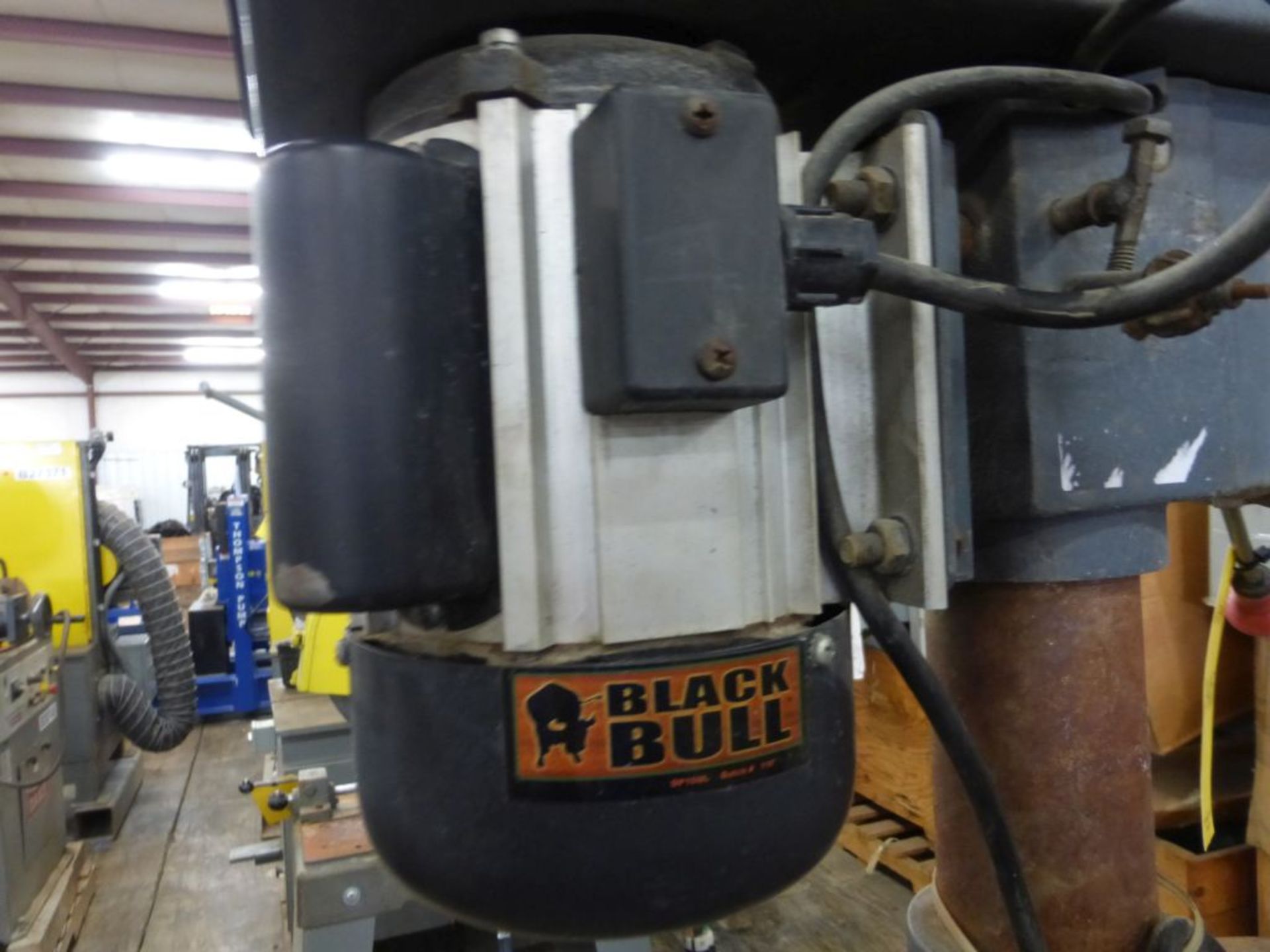 Black Bull 16-Speed Floor Drill Press | 8/5" Chuck Capacity; 120V; 1PH - Image 3 of 8