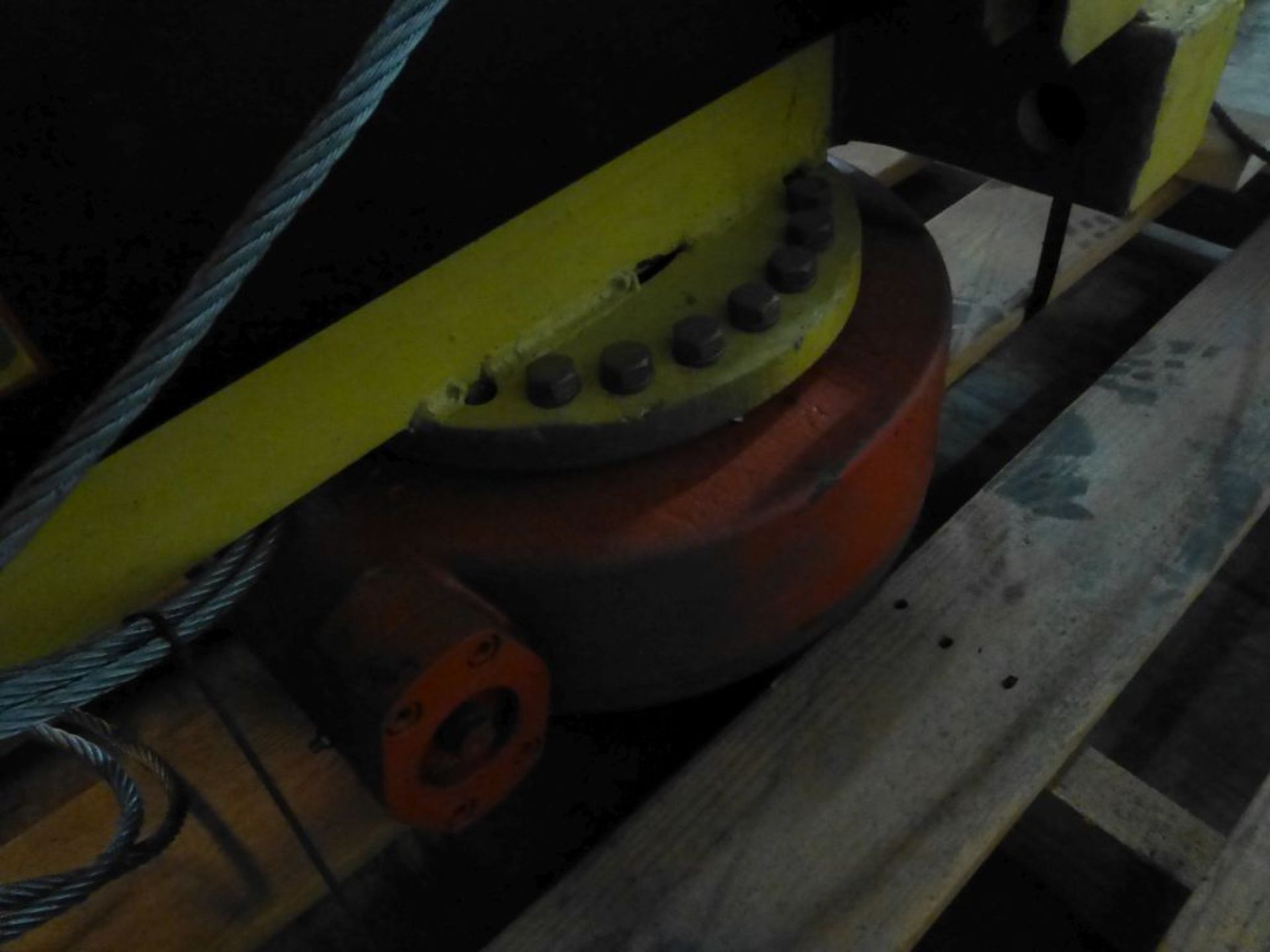 Hydraulic Overhead Cable Hoist - Image 10 of 10