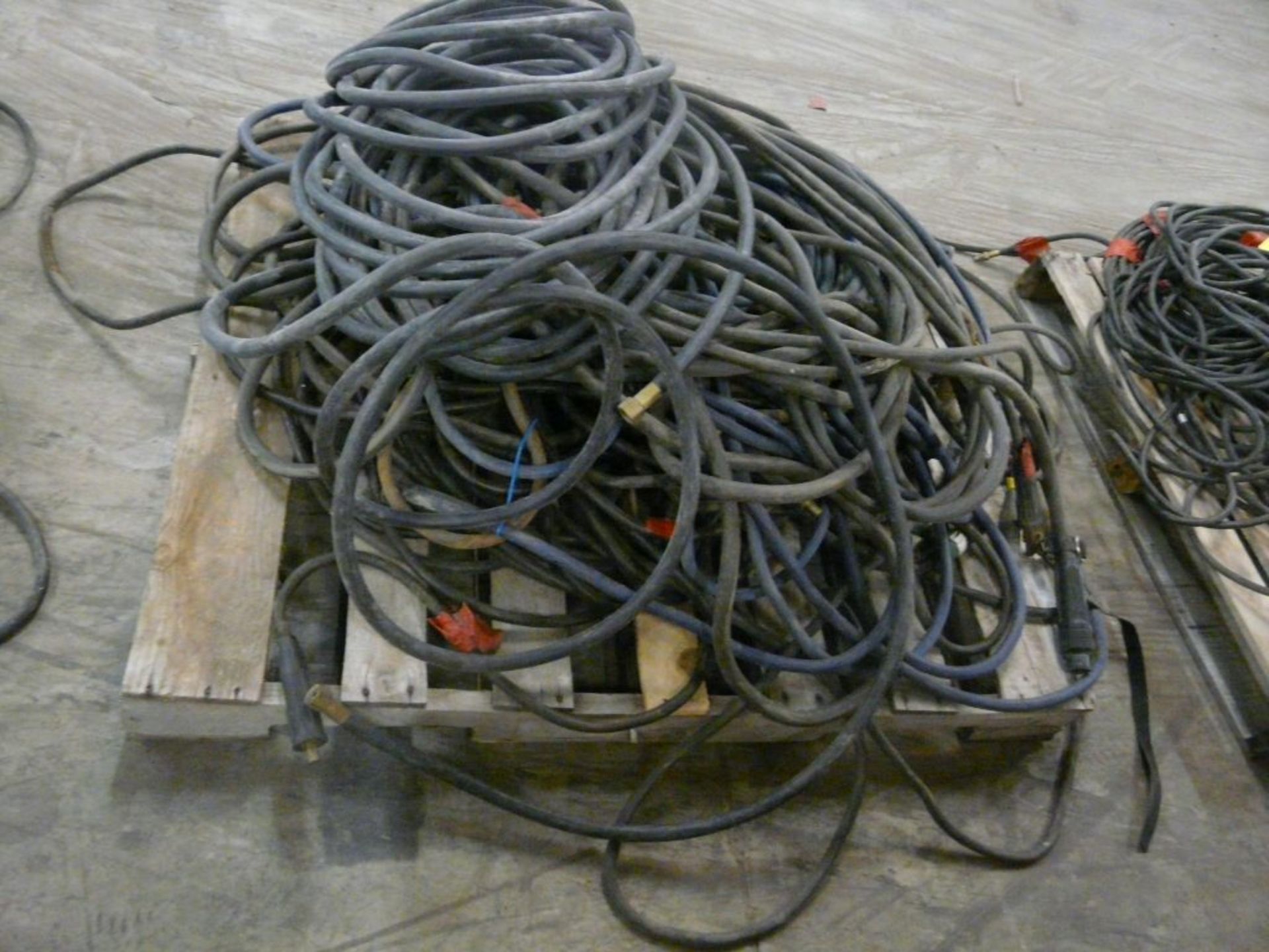 Lot of (10) 50' Welding Leads | 362 lbs; Majority are 2/0 - Image 2 of 3