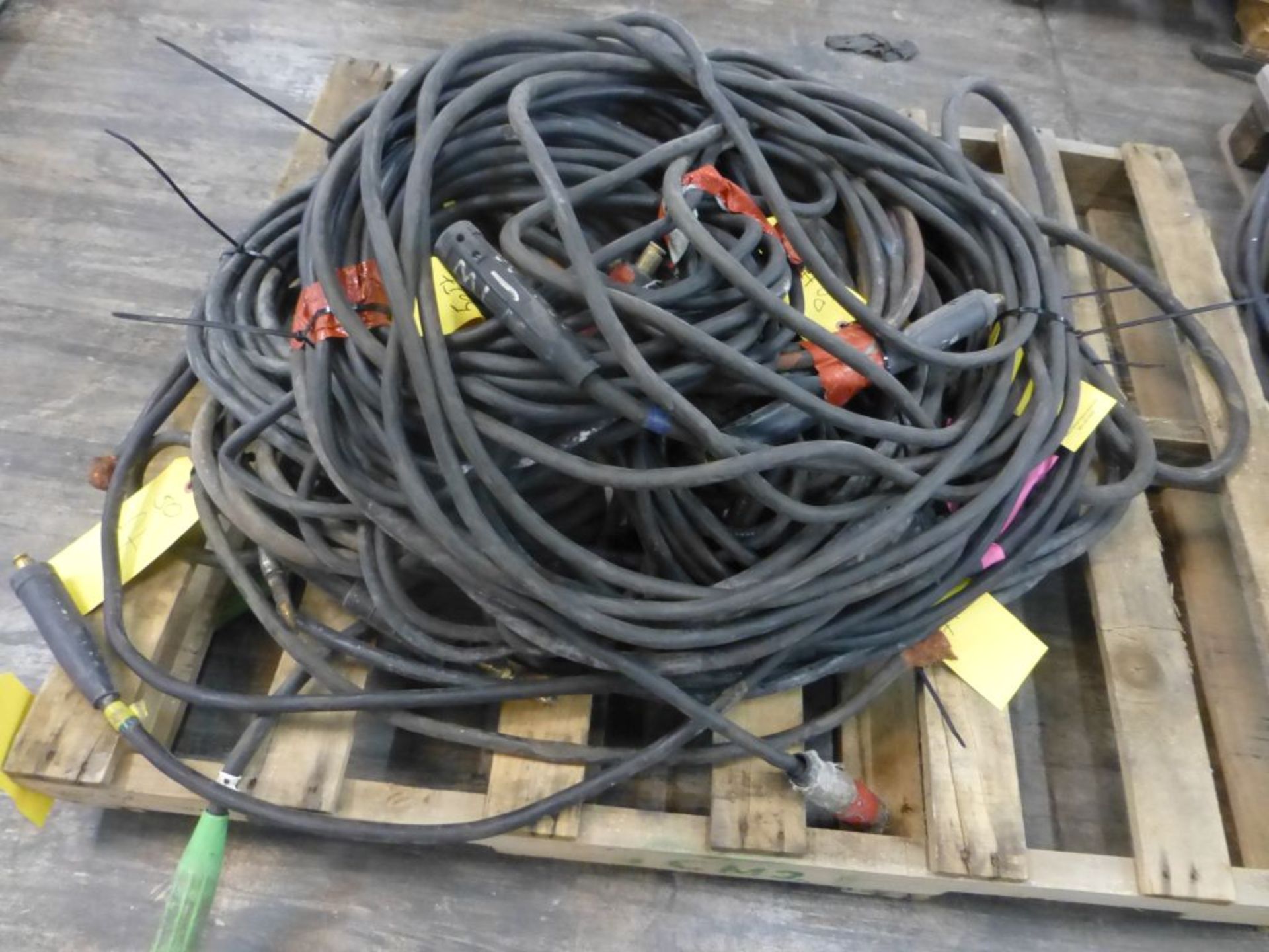 Lot of (10) 50' Welding Leads | 362 lbs; Majority are 2/0 - Image 2 of 7