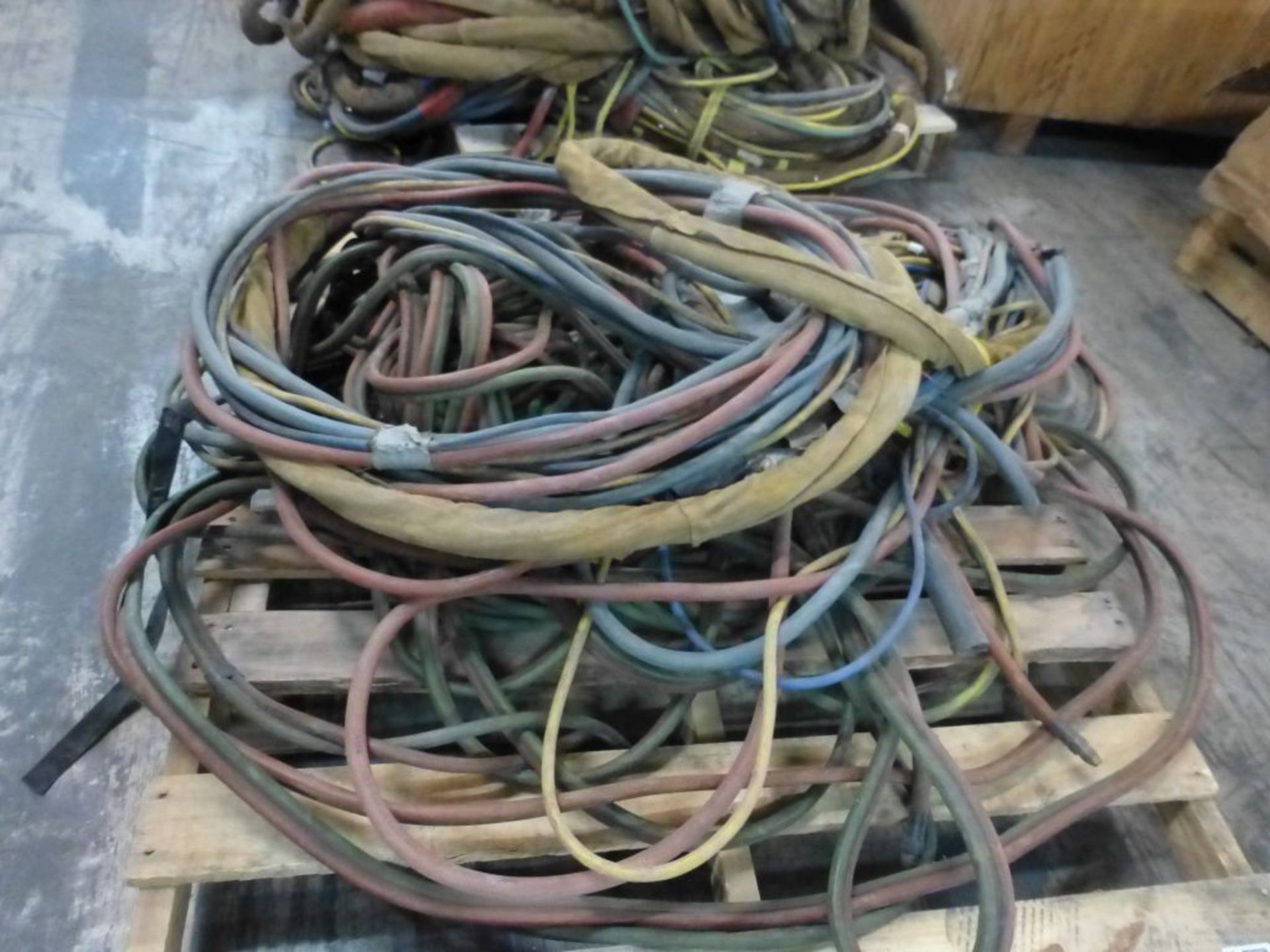 Lot of (10) 50' Welding Leads | 362 lbs; Majority are 2/0 - Image 3 of 7