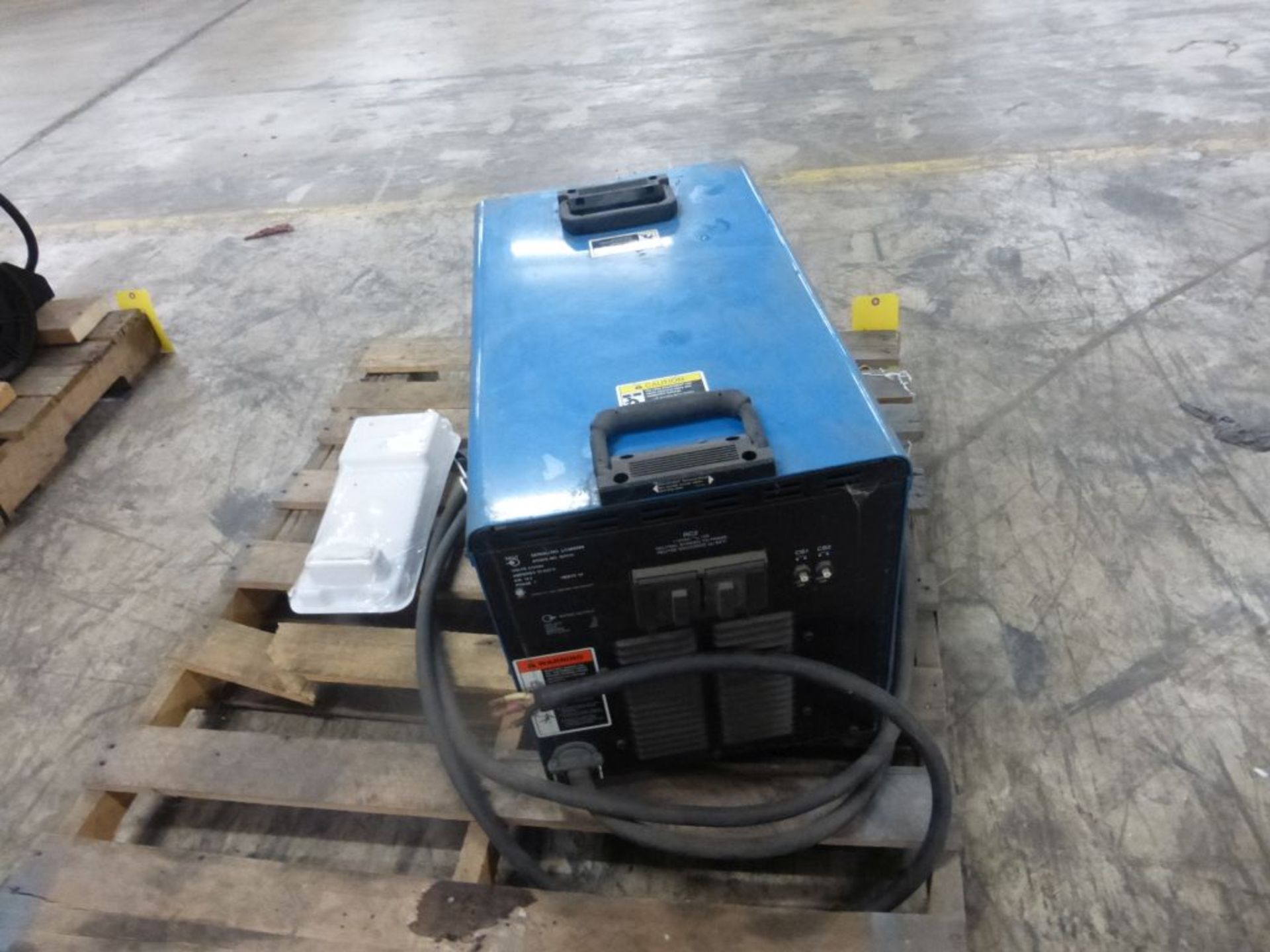 Miller DC Inverter Arc Welder | Model No. XMT 456 CC/CV; 230-460V; 3PH - Image 3 of 13