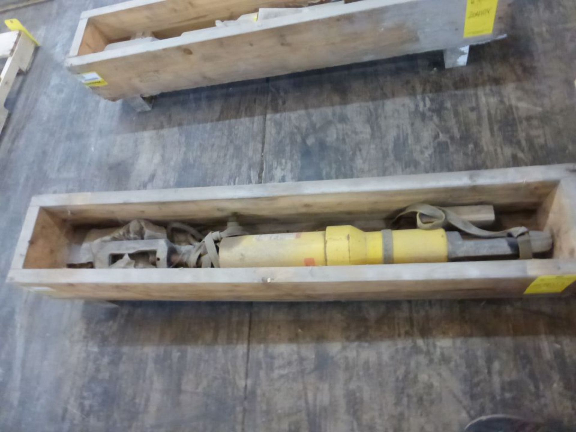Enerpac Pull Hydraulic Cylinder | Part No. BRP306
