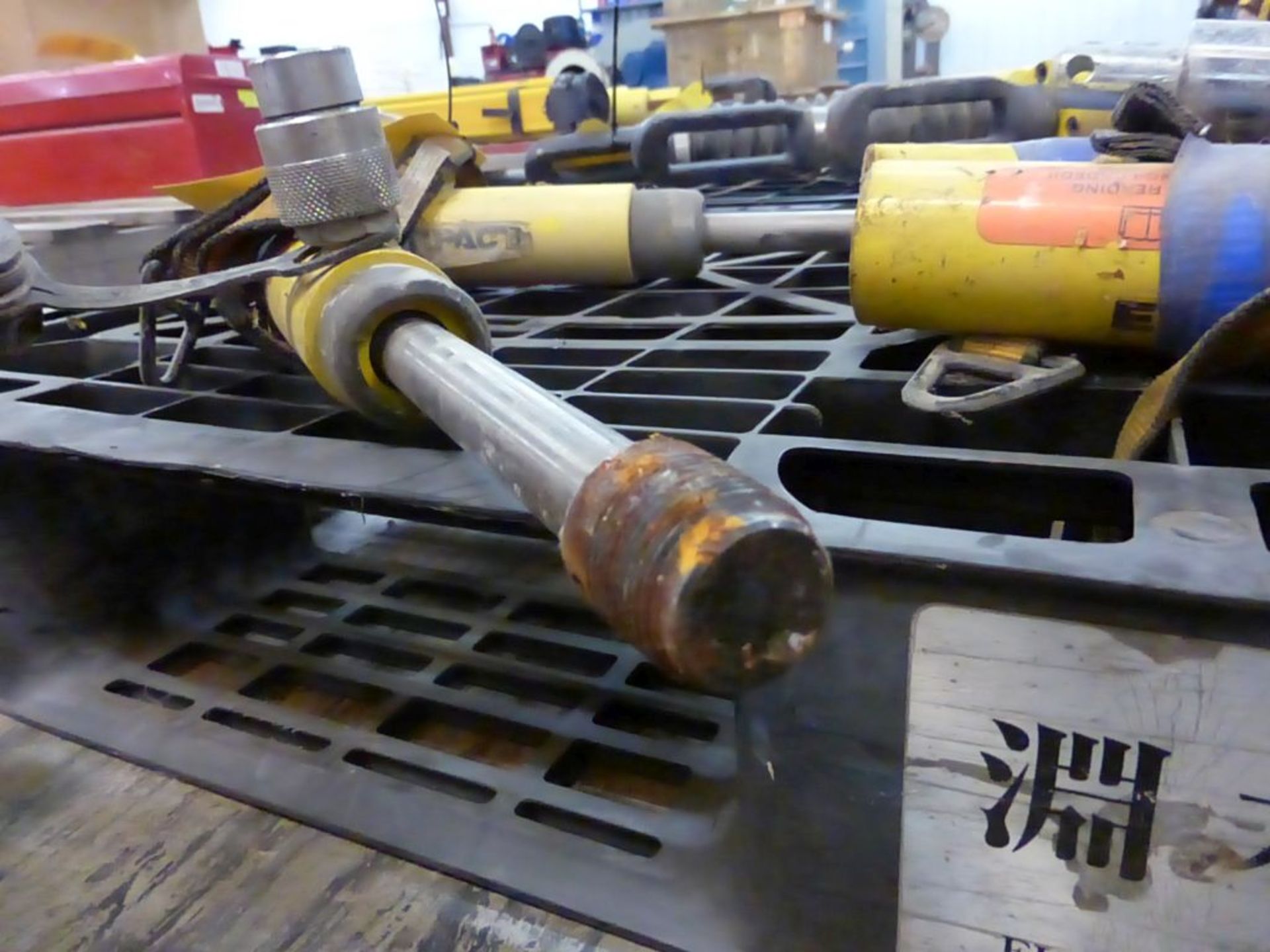 Lot of (5) Enerpac Pull Hydraulic Cylinders | Part No. BRC25 - Image 7 of 10