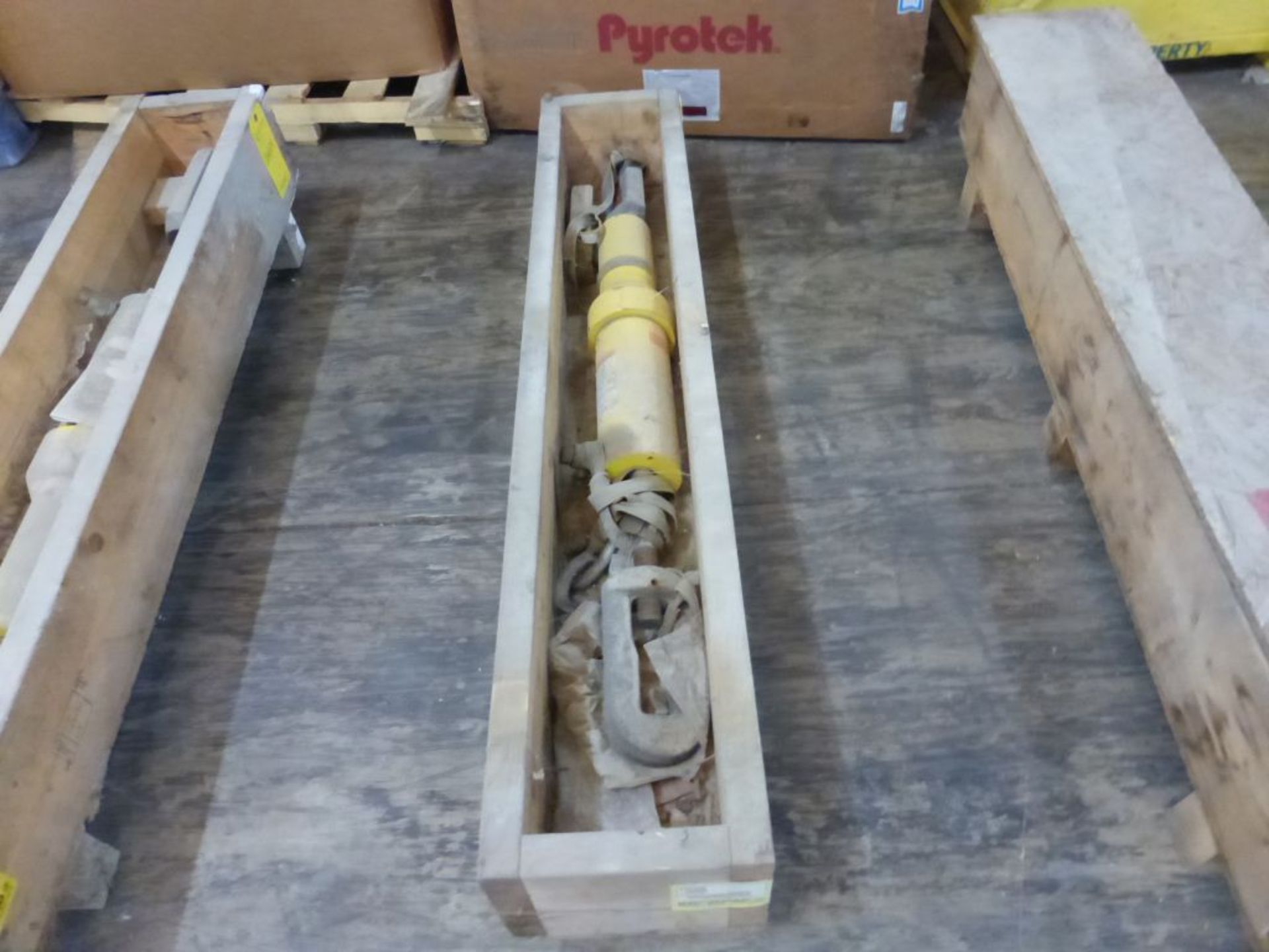 Enerpac Pull Hydraulic Cylinder | Part No. BRP306 - Image 2 of 7