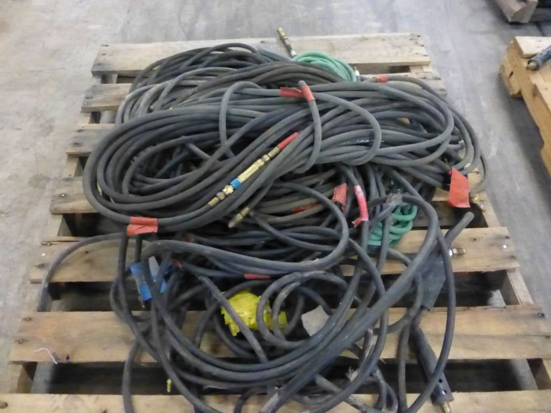 Lot of (10) Air Lines