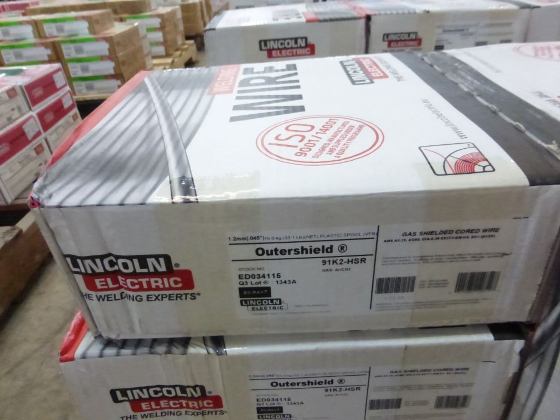 Lot of (10) Spools of Lincoln Electric Outershield Welding Wire | Model No. ED034115; Diameter: . - Image 7 of 12