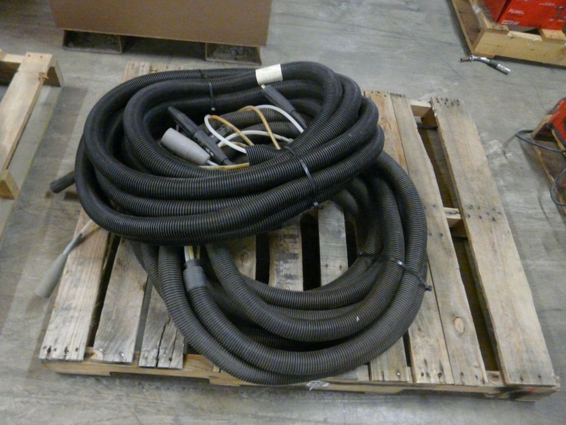 Lot of Assorted Arc Cables | Part No. 13D150816101; 50'