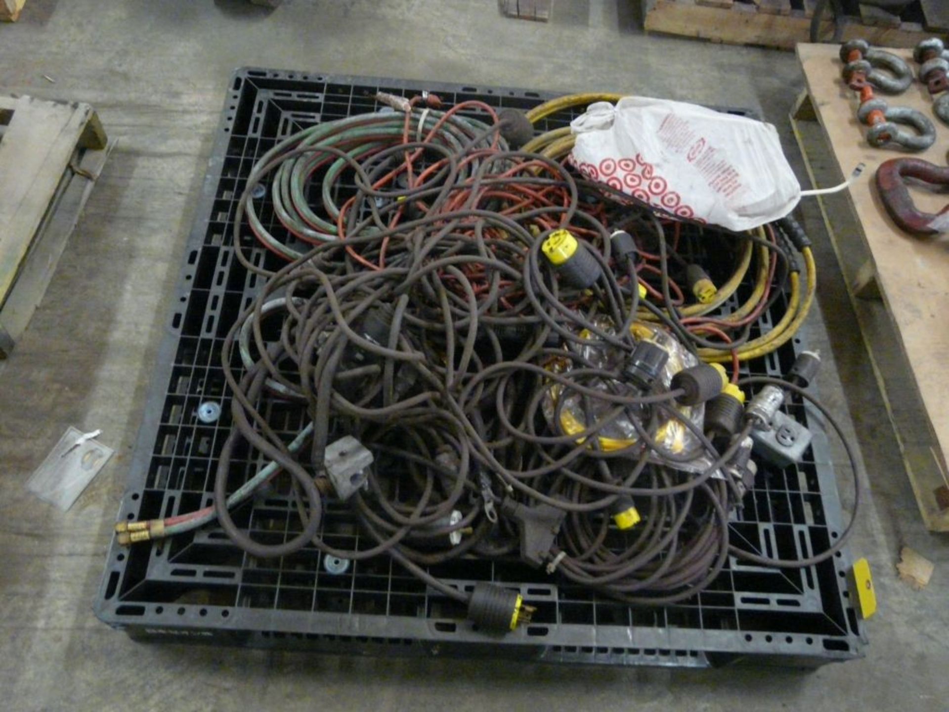 Lot of Assorted Loose Cables - Image 2 of 2