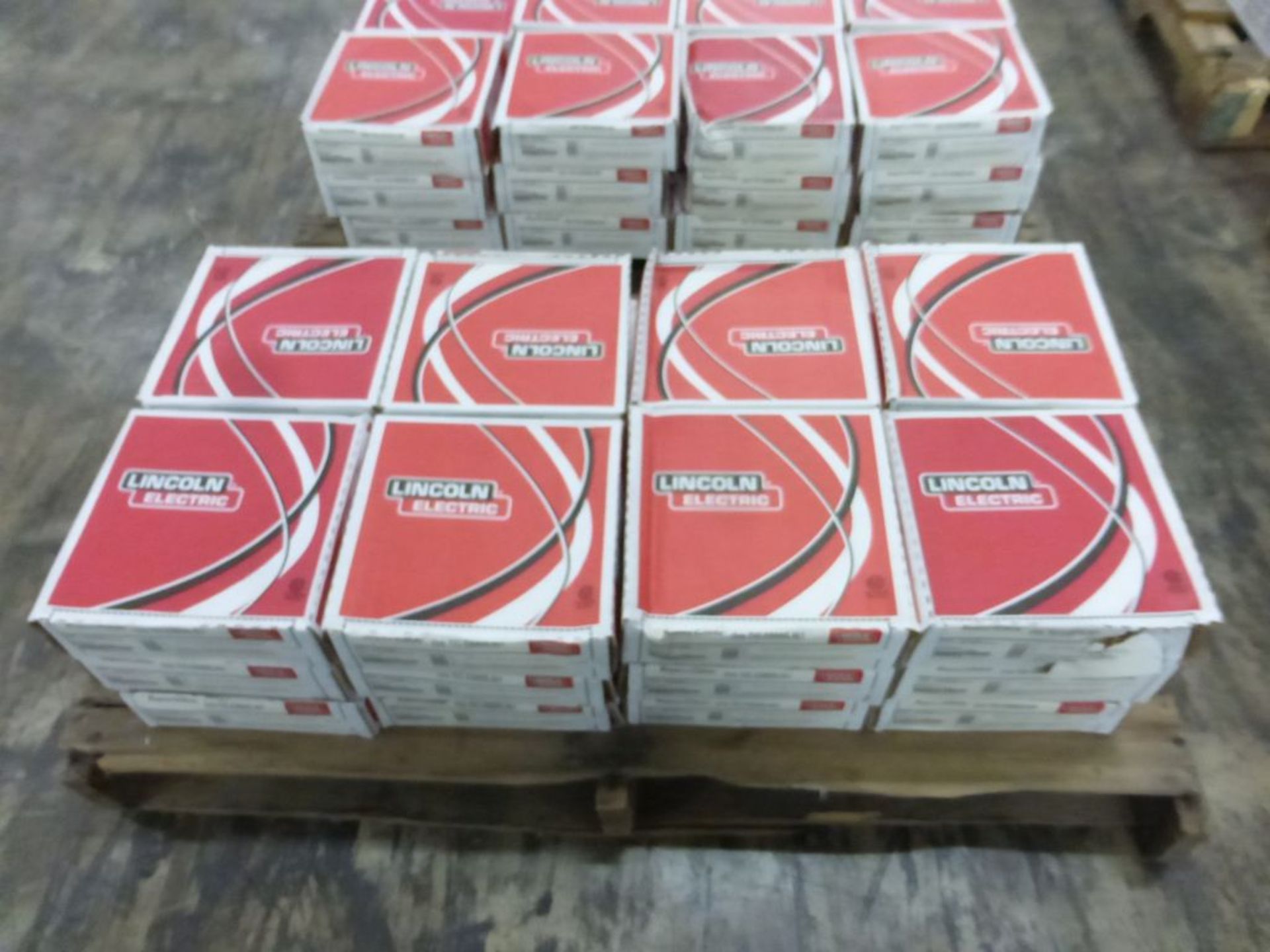 Lot of (24) Spools of Lincoln Electric Super Glide ORB TIGER80S-Ni1 Welding Wire | Model No. - Image 3 of 12