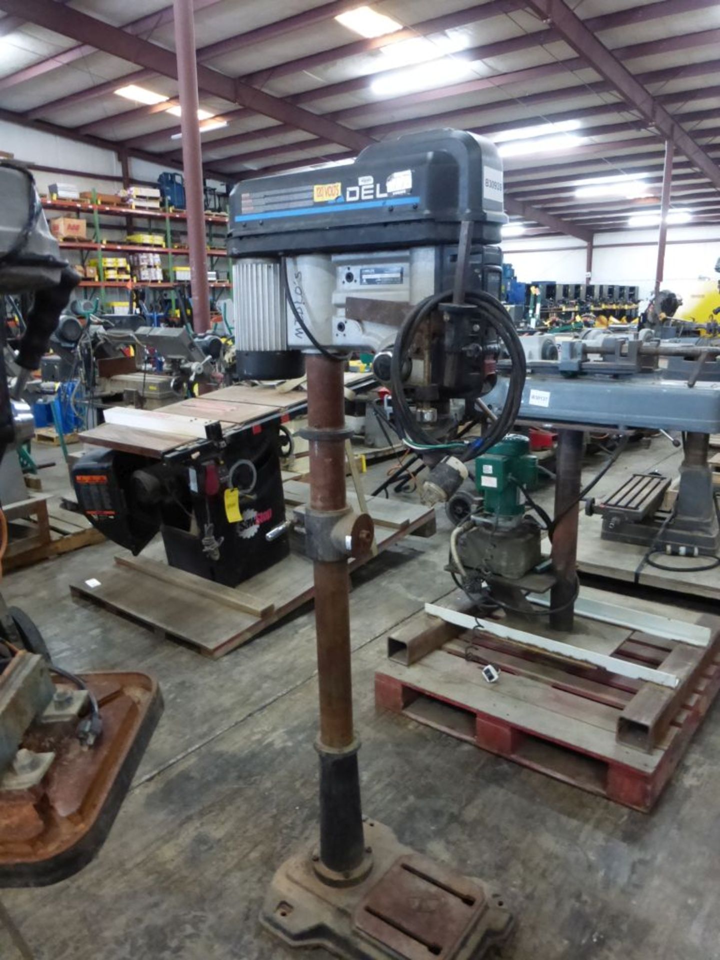 Delta 18-900L Floor Drill Press | 120V; 1PH - Image 3 of 11