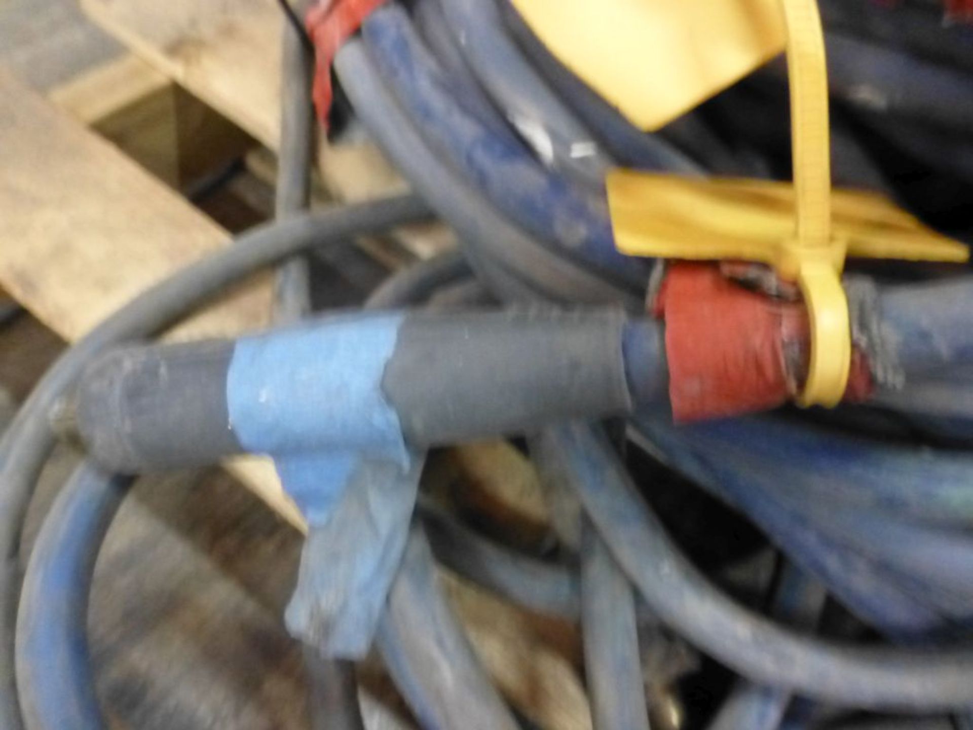 Lot of (10) 100' Welding Leads | 500 lbs; Majority are 2/0 - Image 5 of 7
