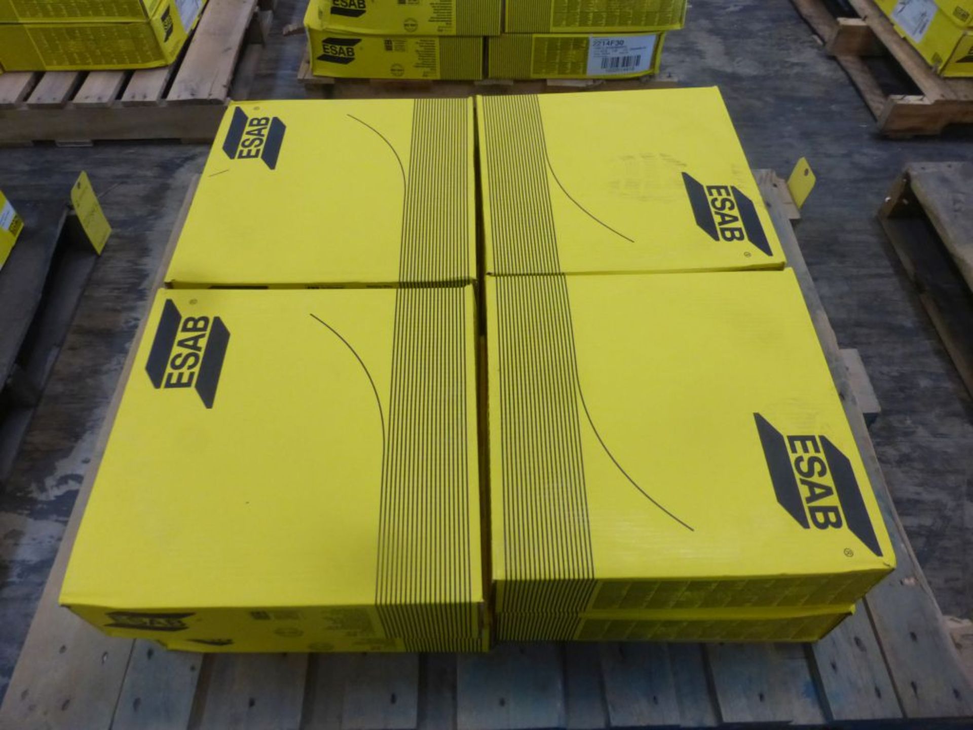 Lot of (8) Boxes of ESAB Welding Wire | SPOOLARCENi4; Item No. 2214F30; Diameter: 3/32"; 65 lbs - Image 2 of 13