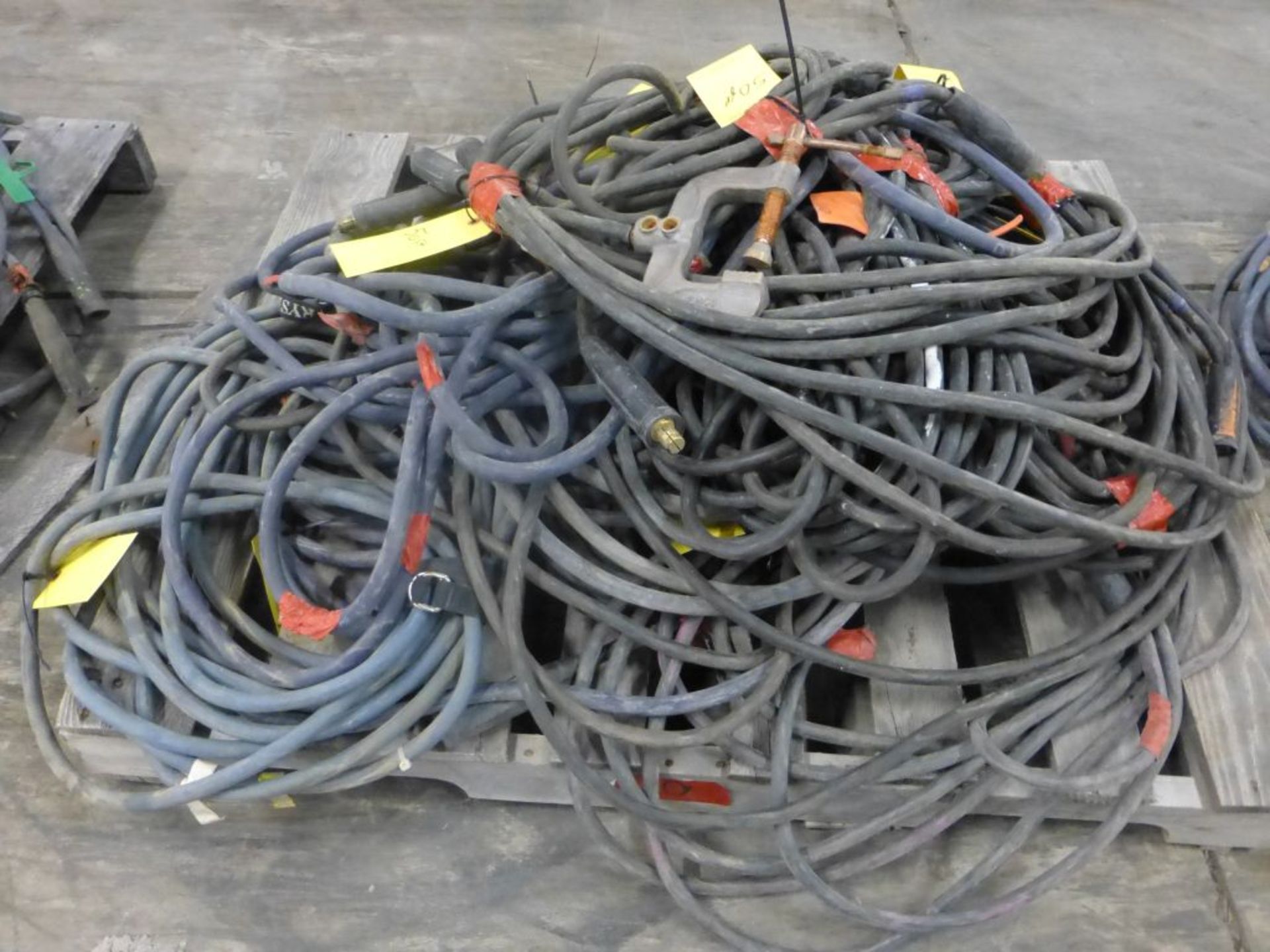 Lot of (10) 50' Welding Leads | 362 lbs; Majority are 2/0 - Image 2 of 6