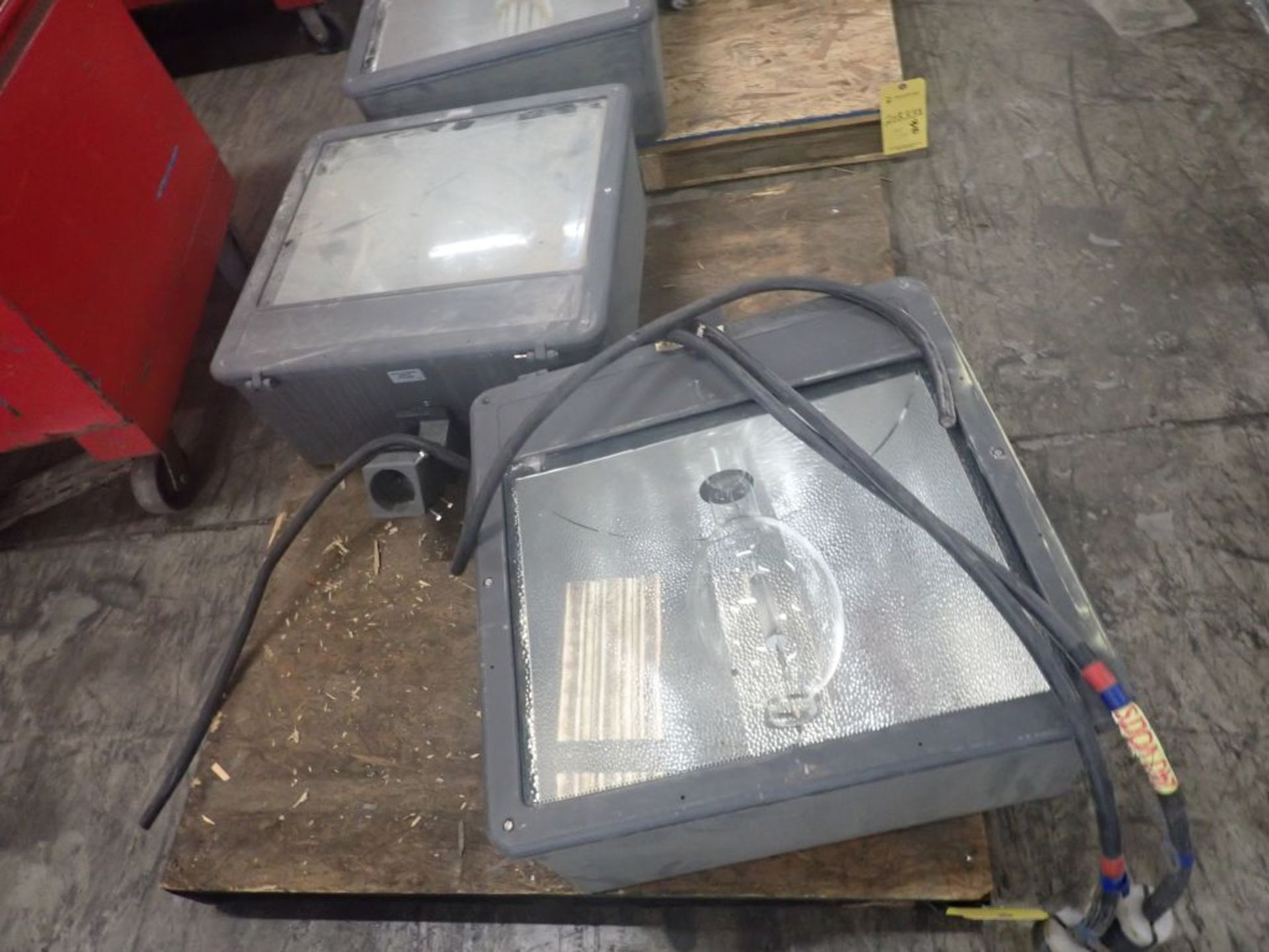 Lot of (2) Industrial Mountable Lights | 240V