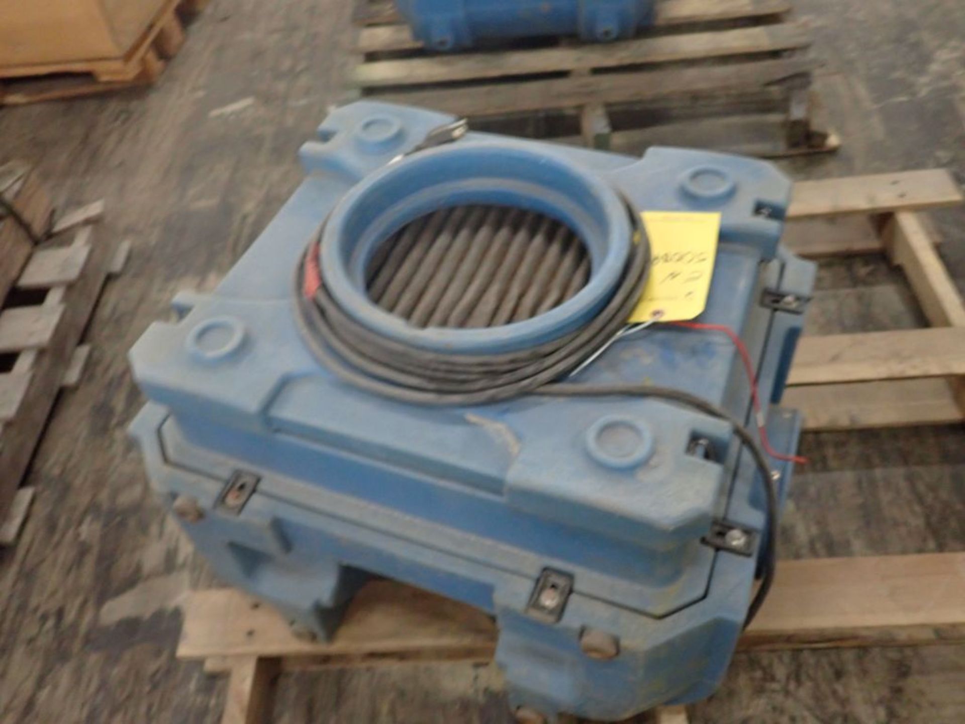 DefendAir Airscrubber | Model No. F284; 3A; 115V