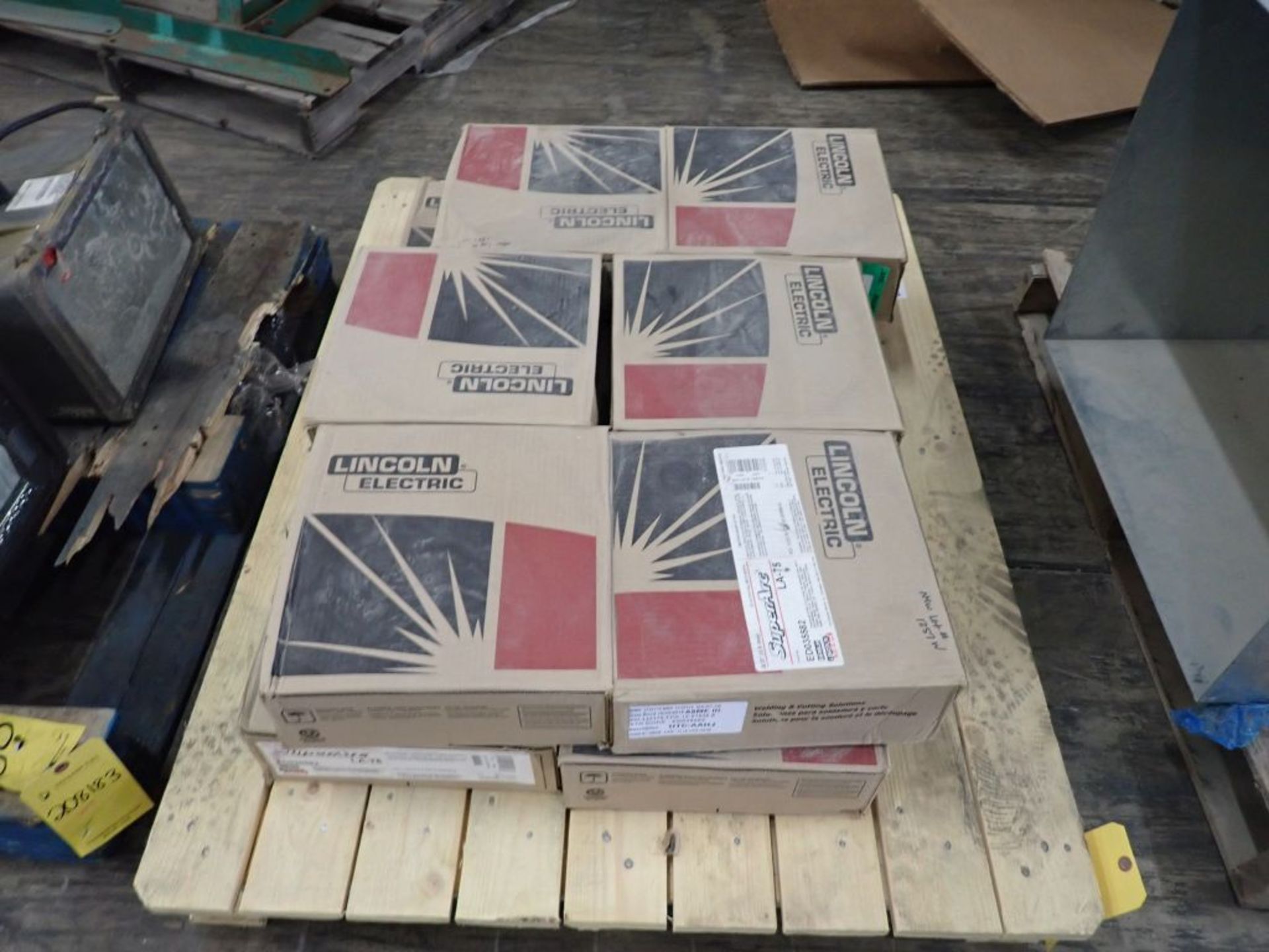 Lot of (12) Boxes of Lincoln Electric Super Arc Welding Wire | Part No. ED035582; Model No. LA- - Image 2 of 9
