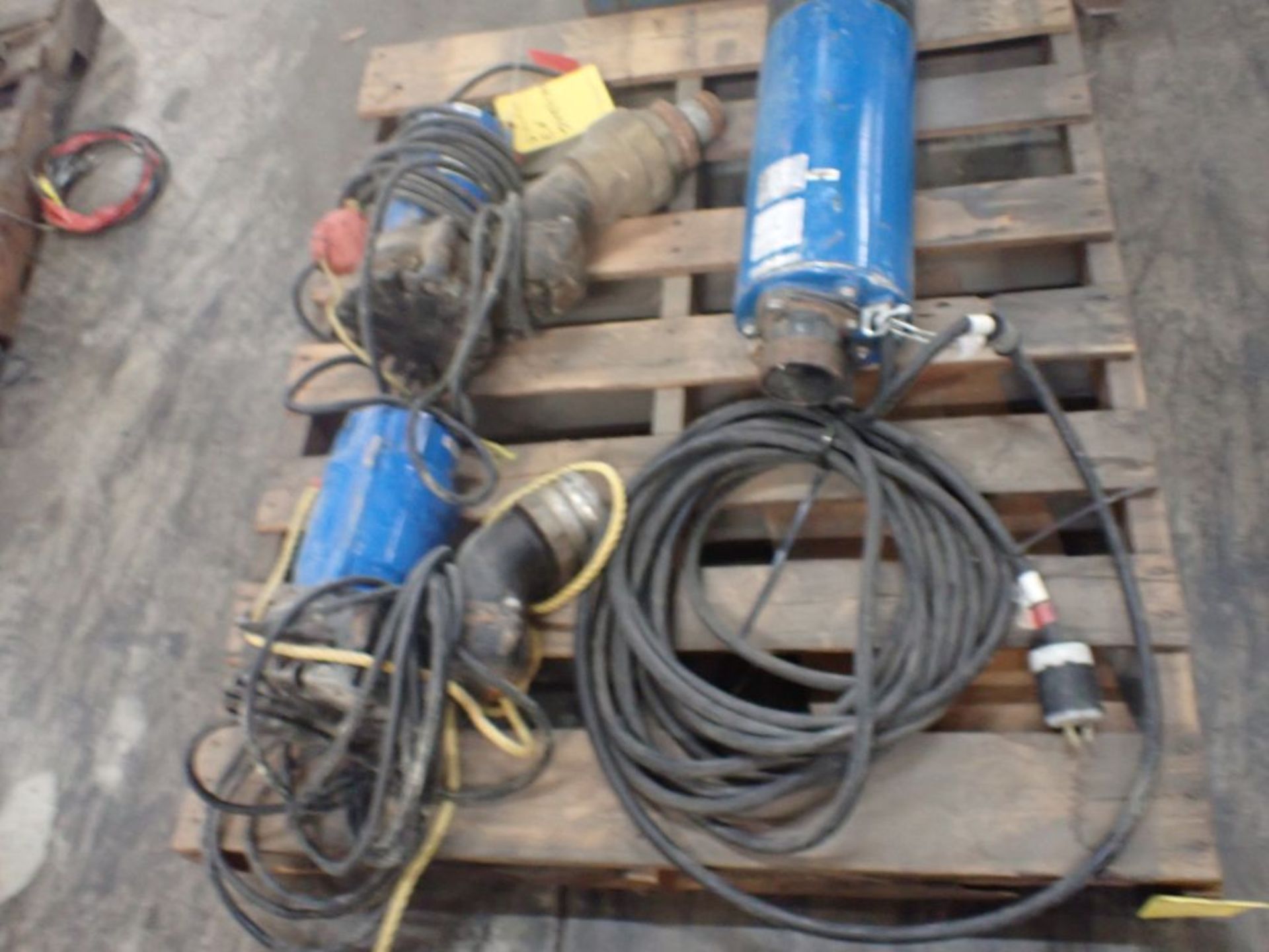 Lot of (3) Assorted Pumps | Tsurumi Pump, Model No. LB-1500, Part No. 10871707, 26A; 115V, Bore: 3