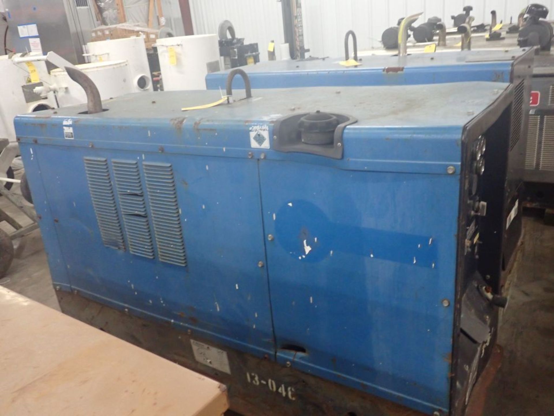 Miller Big Blue Turbo DC Welding Generator | Stock No. 907157; 8915 Hours; Engine Driven
