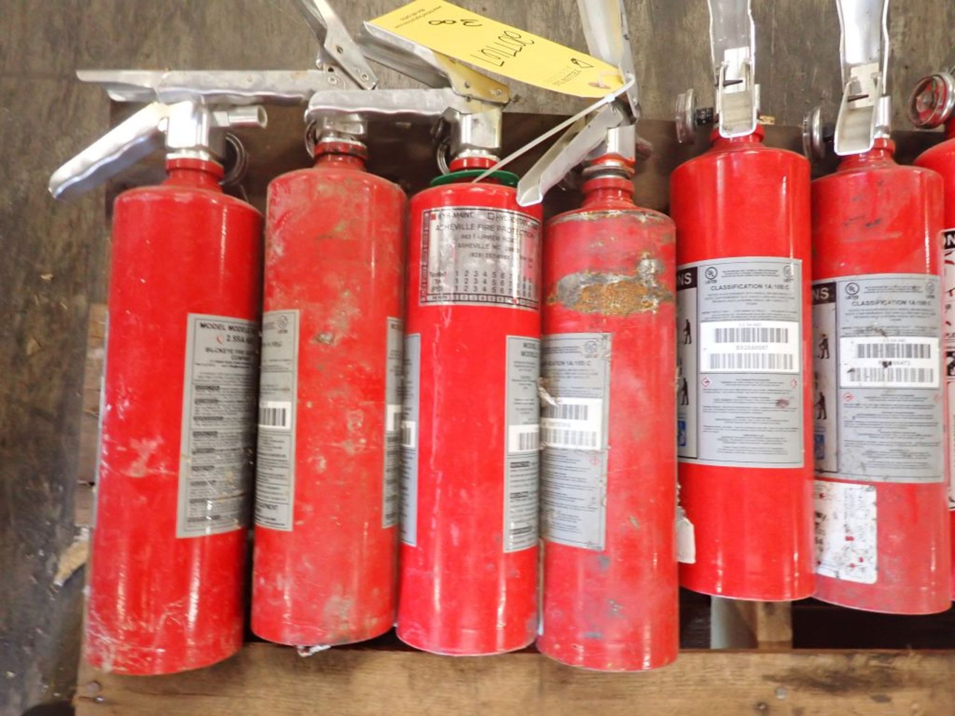 Lot of (10) Assorted Fire Extinguishers | Brands Include:; TSK Fire & Safety; Buckeye - Image 2 of 8