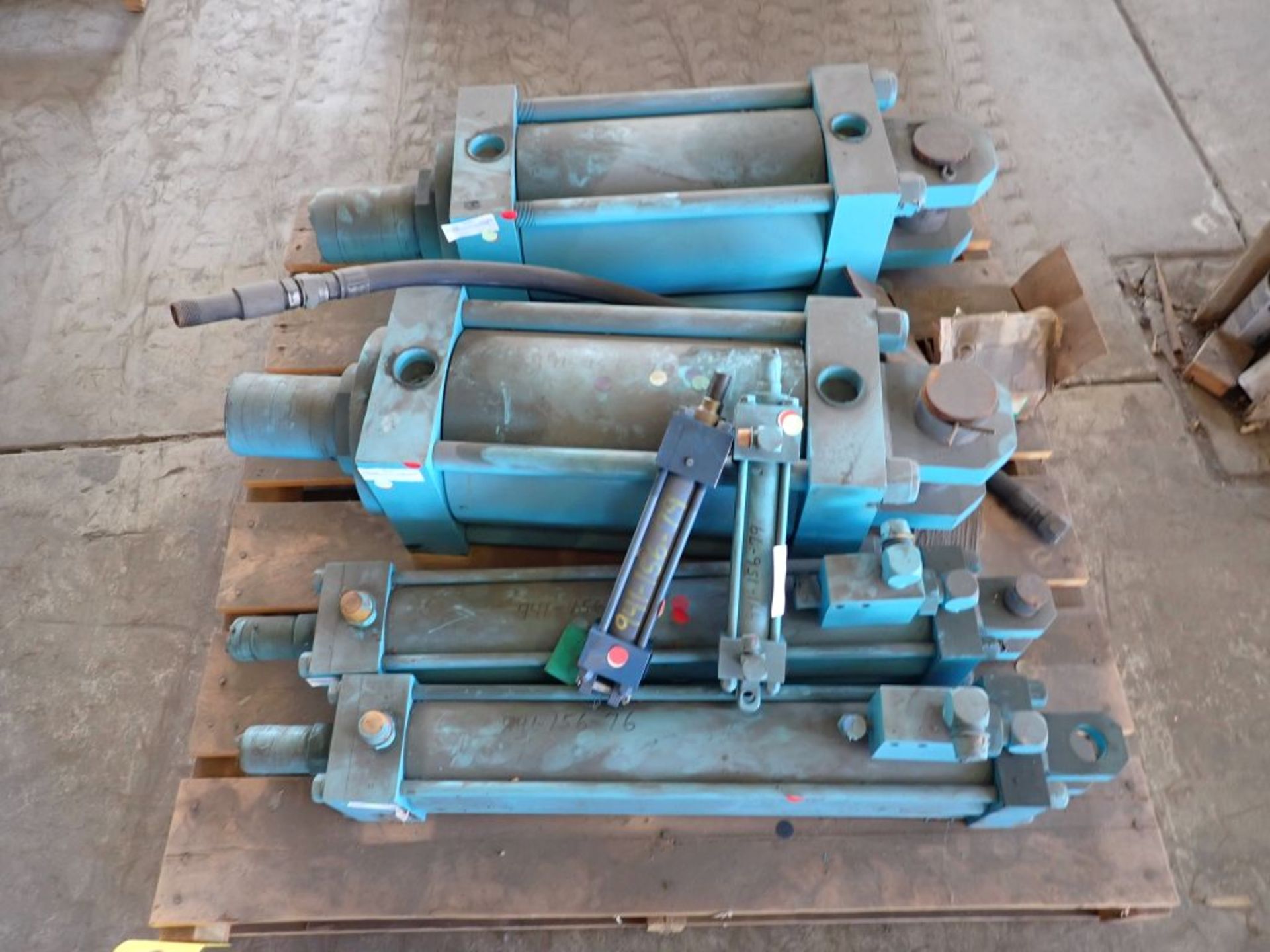 Lot of (6) Assorted Cylinders | (1) Rexroth, Model No. C-MP1-HH-C, 1-1/2 x 5-1/2; (1) American