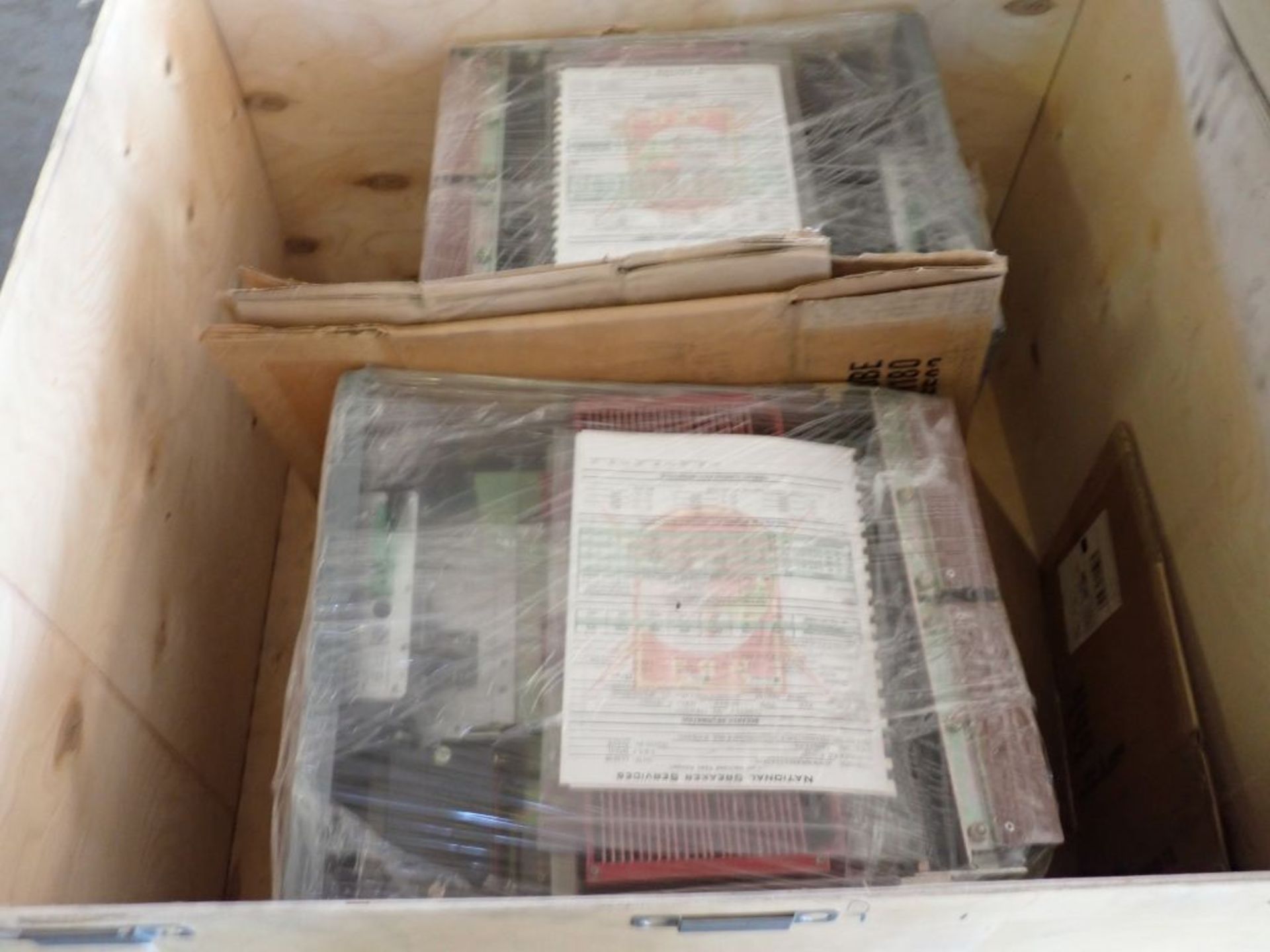 Lot of (2) Square D Low Voltage AC Power Circuit Breakers | Type: DS 4165; 1600A; 635V; 3P - Image 3 of 9