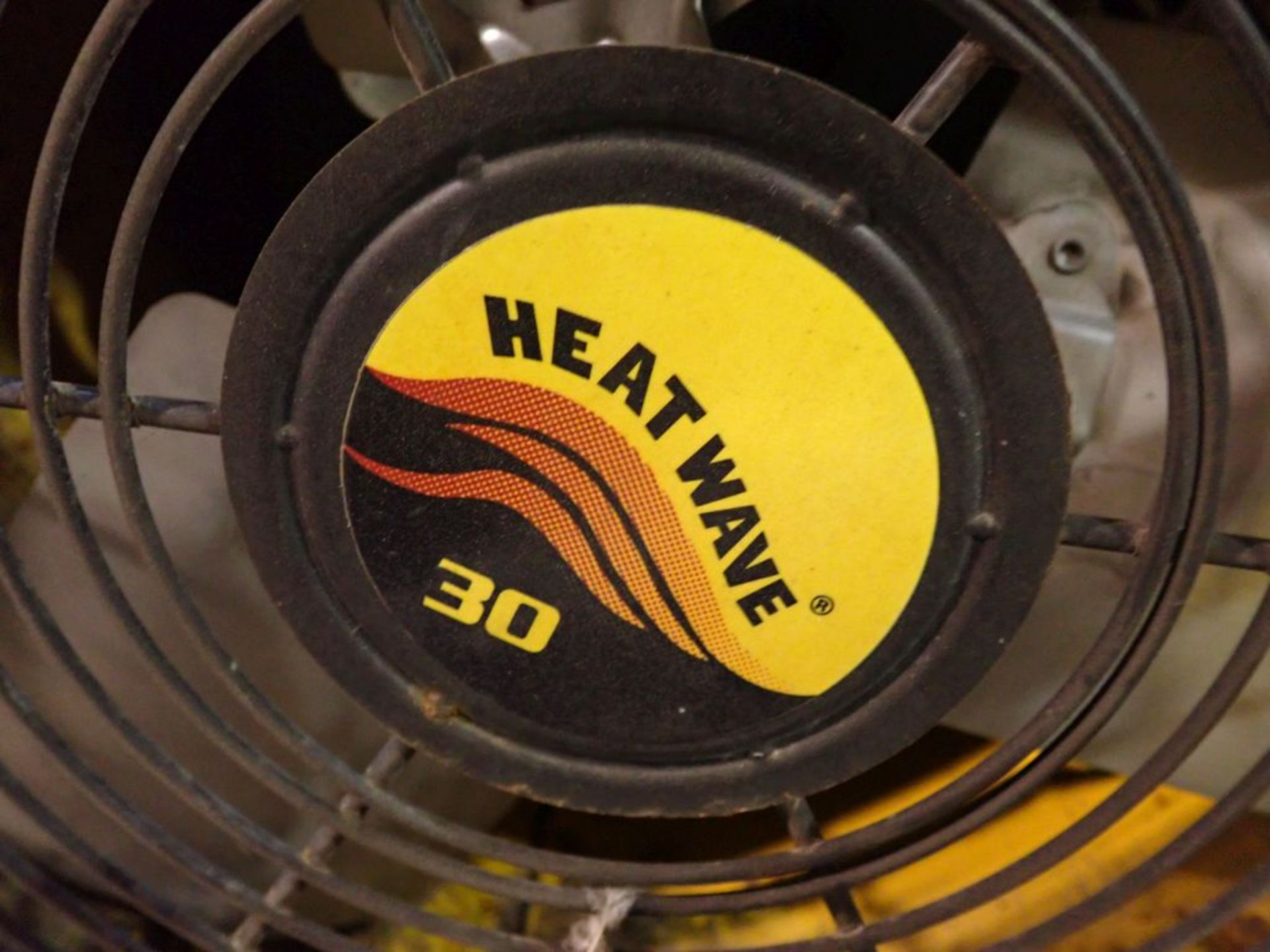 Fostoria Heat Wave Fan 30 | Model No. FES-3048-38 - Image 4 of 9