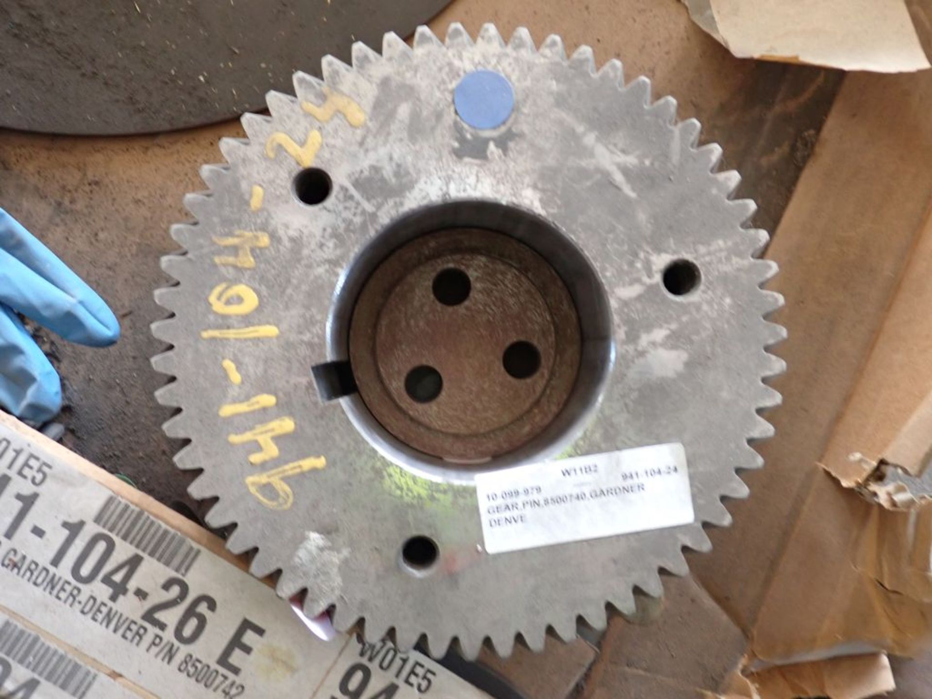 Lot of Assorted Components | Includes:; Plate Bearing Clamp; Oil Slinger; Gear Hub - Image 11 of 13