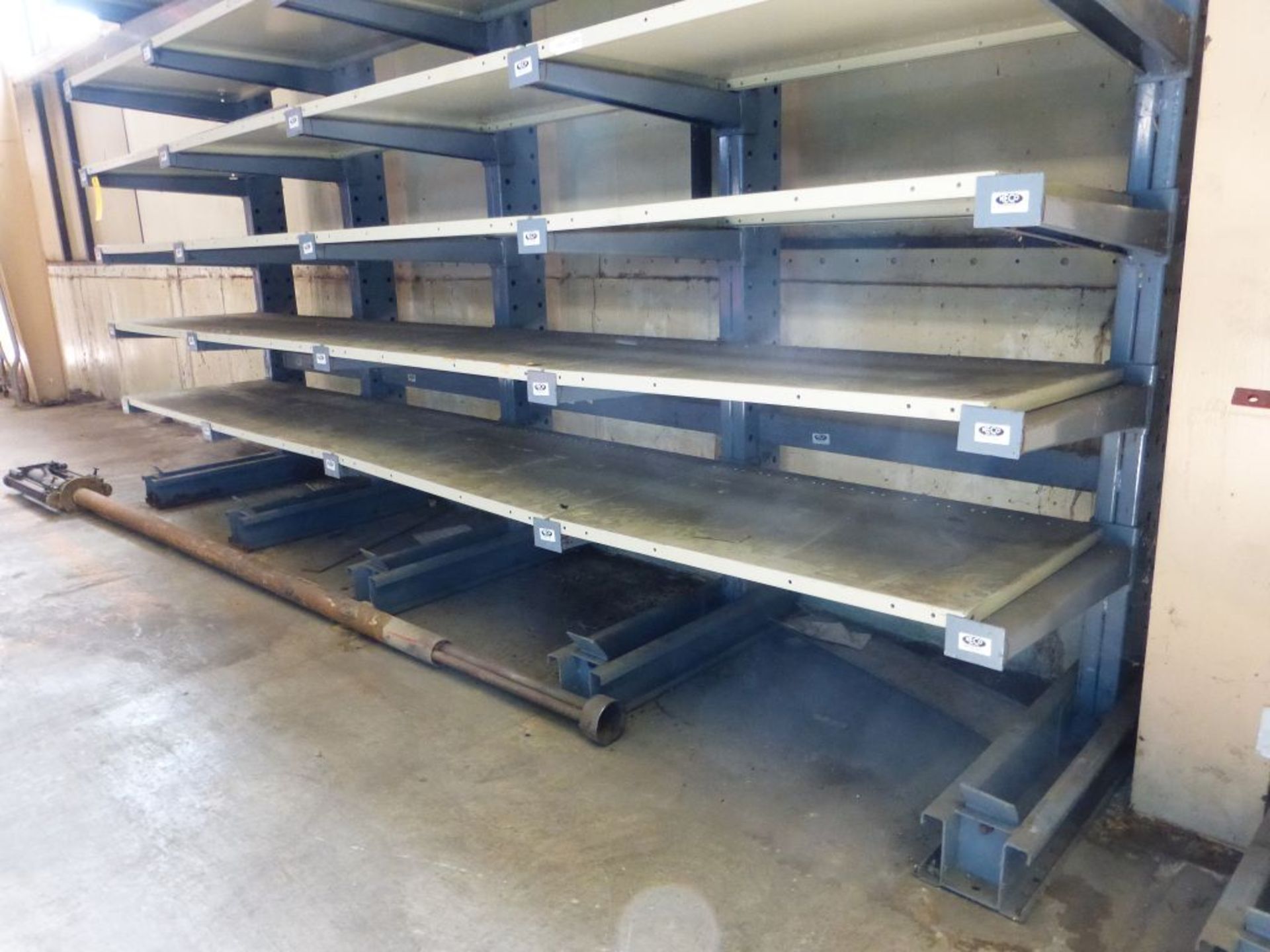 Lot of Meco Cantilever Racking w/Shelves | 148 x 31 x 7' - Image 3 of 4