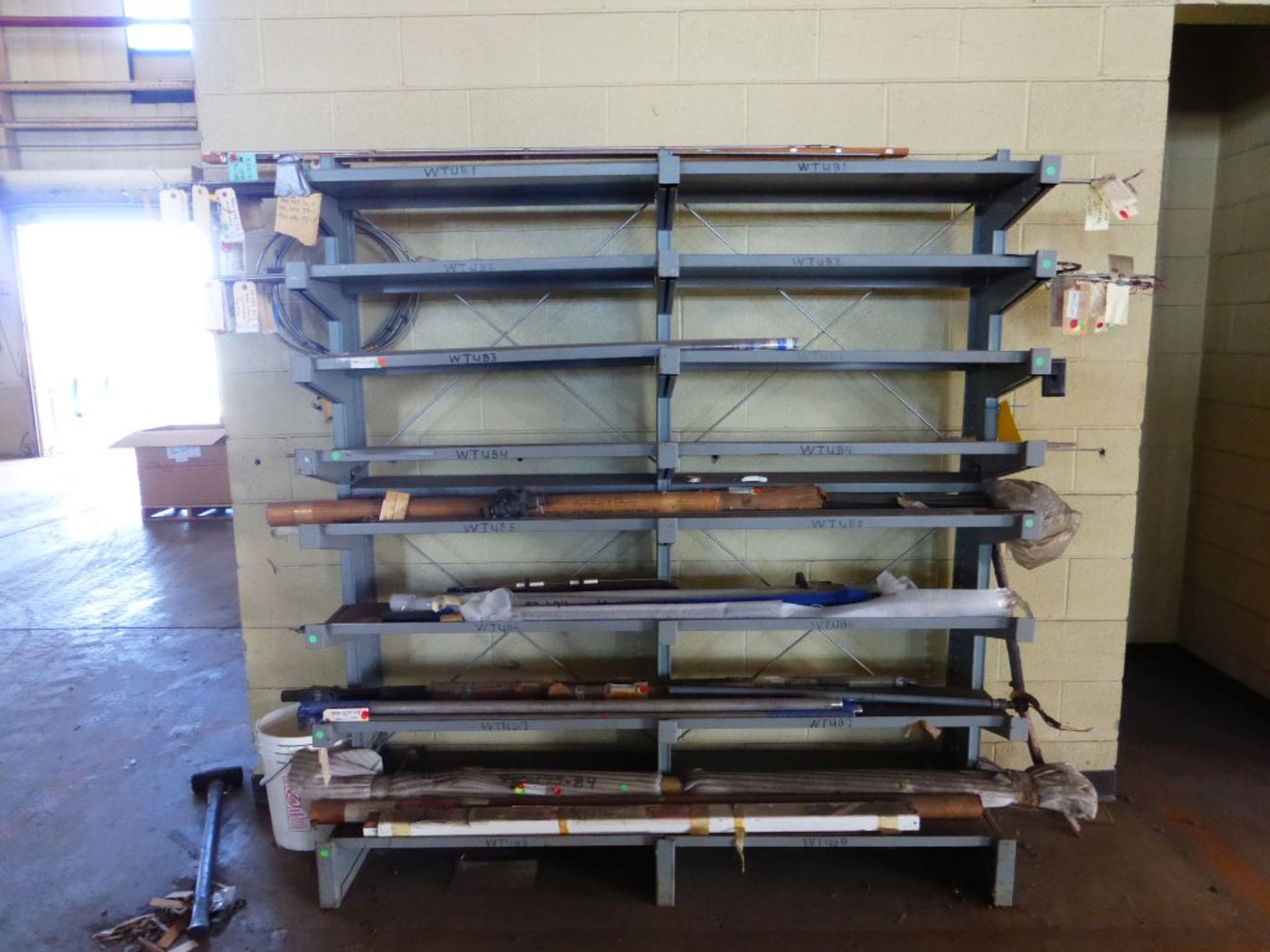 Lot of Cantilever Racks | 74 x 20 x 80 - Image 2 of 3