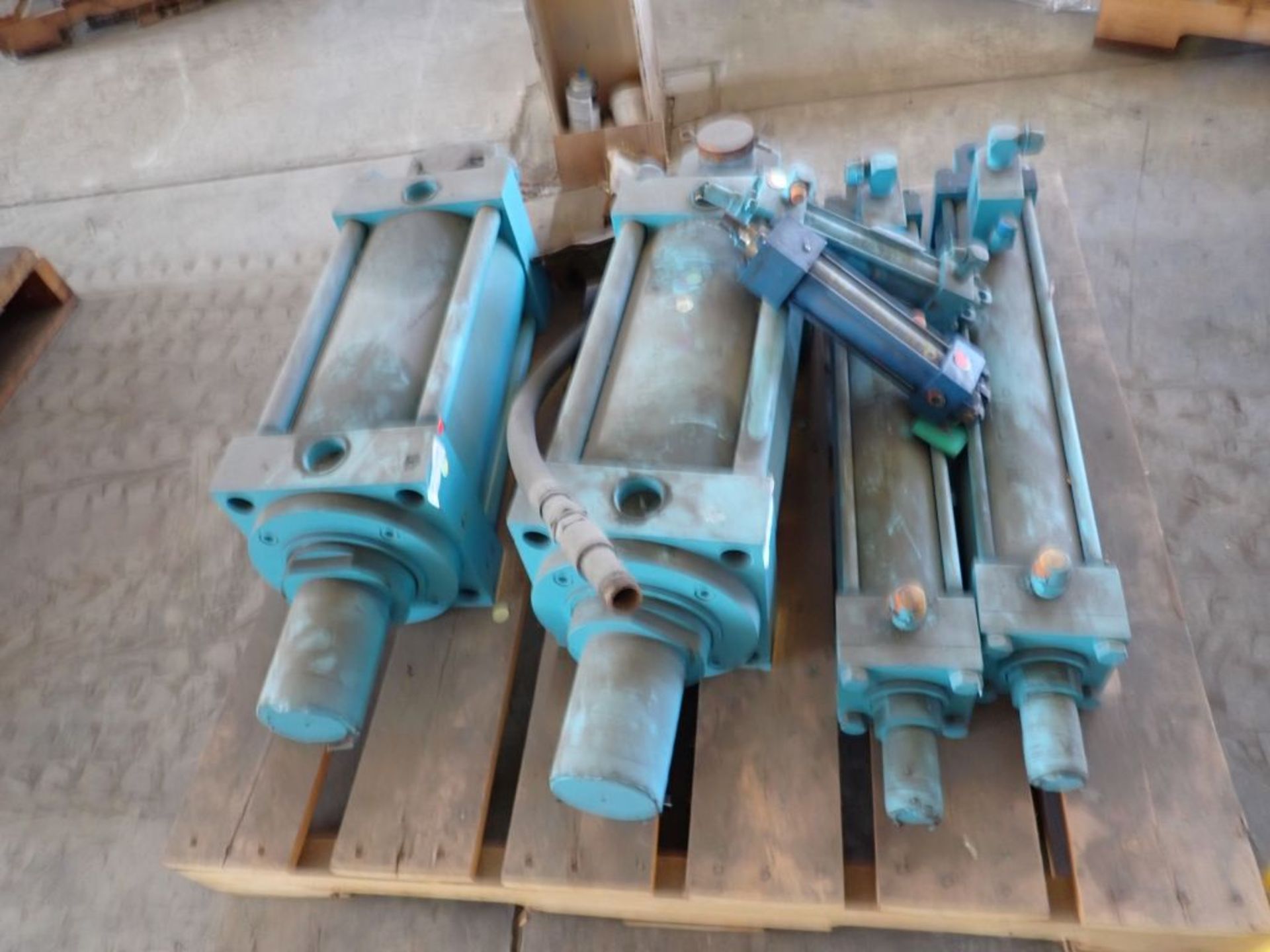 Lot of (6) Assorted Cylinders | (1) Rexroth, Model No. C-MP1-HH-C, 1-1/2 x 5-1/2; (1) American - Image 2 of 15